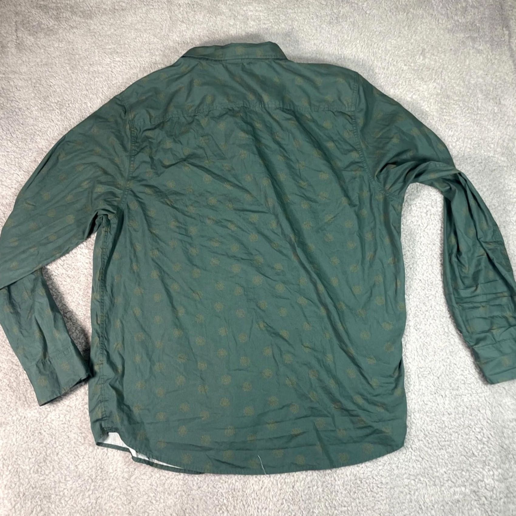 Vintage Neff XL Green Flower Button Up Casual y2k Mens Size US XL / EU 56 / 4 - 5 Thumbnail