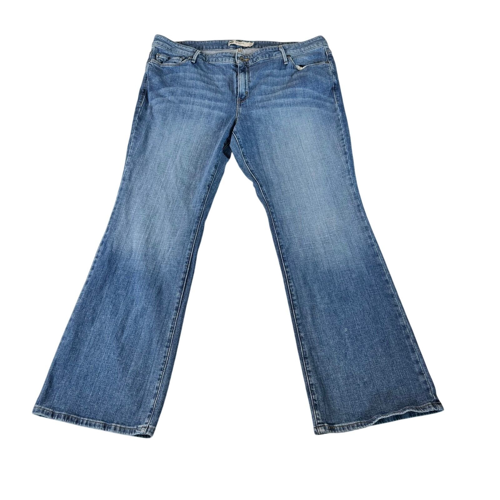 Levi's Levi 590 Bootcut Jeans Women 18W Inseam 31 Detailed Pockets Size 40" / US 18 - 1 Thumbnail