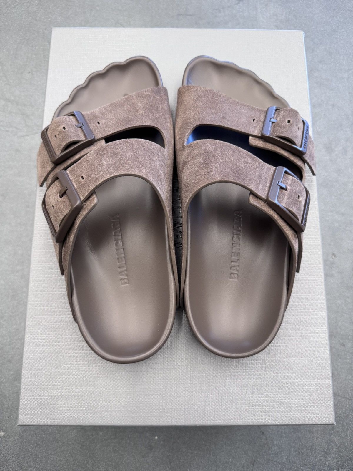 Balenciaga Balenciaga Brown Suede Sunday Sandals Size US 7.5 / EU 40-41 - 7 Thumbnail