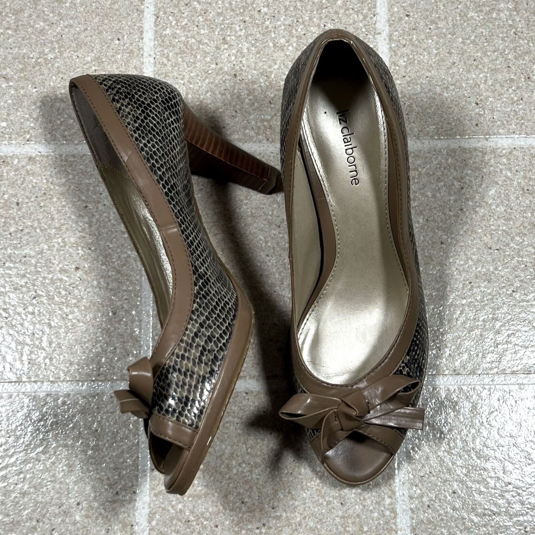 Liz Claiborne Womens Liz Claiborne Snakeskin Heels Slingback Size 8 Beige Synthetic Heel Womens Liz Claiborne Size 8 Beige Snakeskin Slingback Heel Size US 8 / IT 38 - 3 Thumbnail