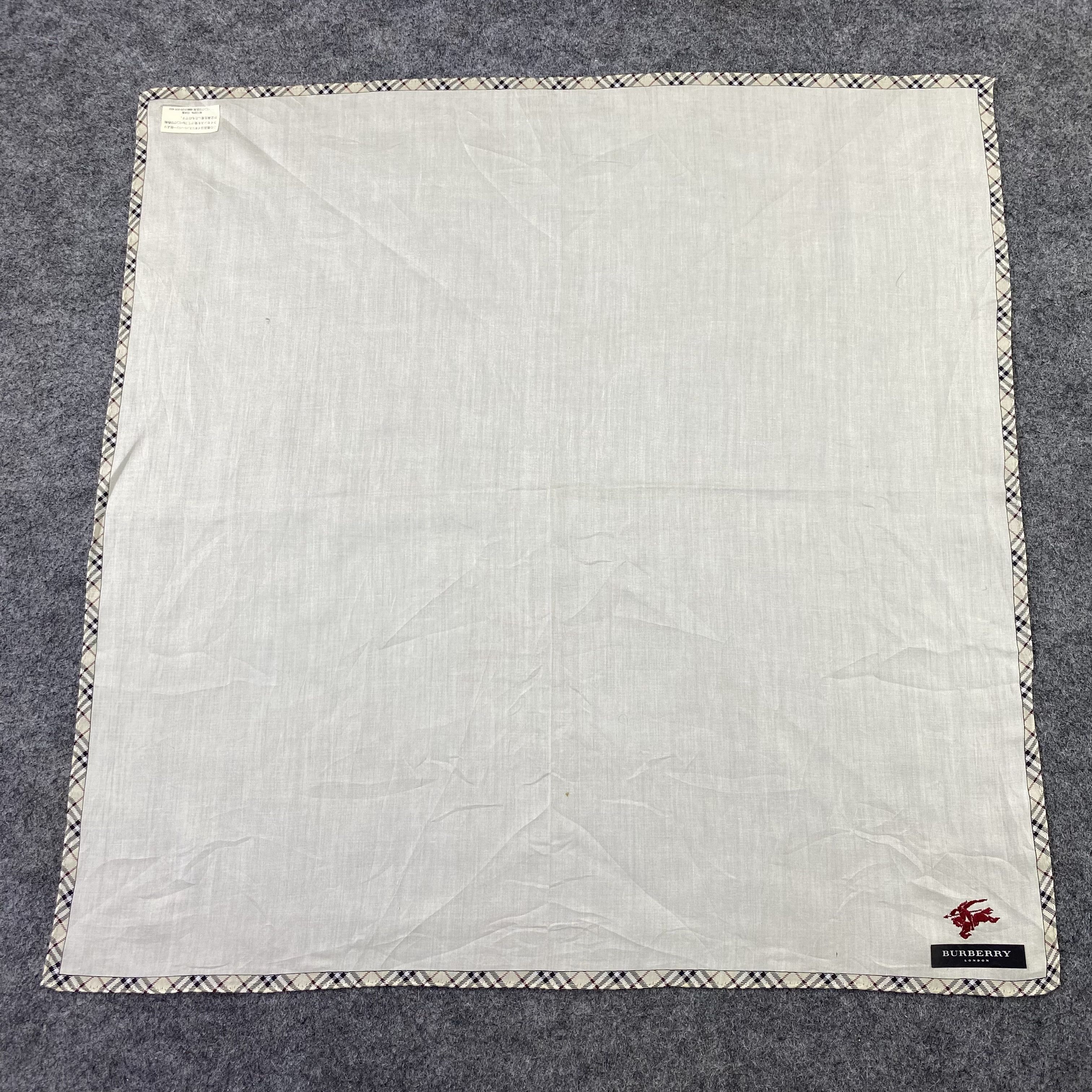 Burberry Burberry Handkerchief / Bandana / Neckerchief-B965 Size ONE SIZE - 3 Thumbnail