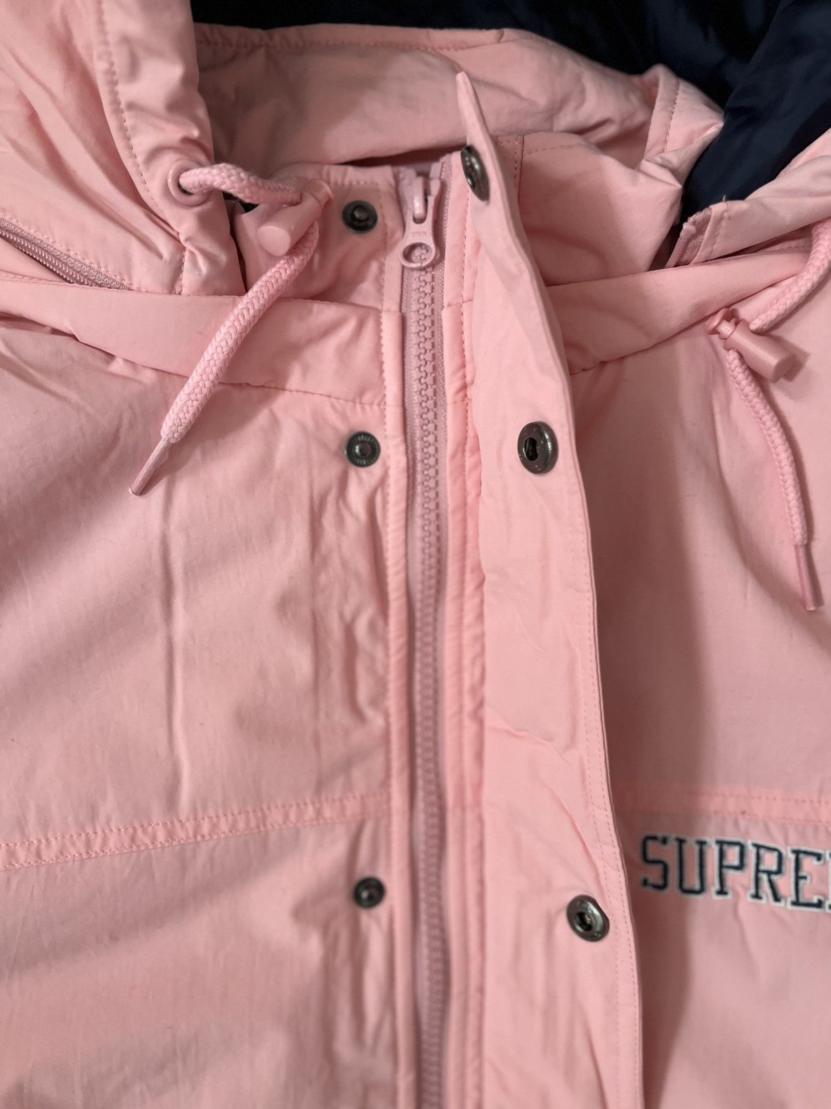 Mitchell & Ness × NCAA × Supreme Supreme Mitchell & Ness NCAA Hooded Stadium Jacket Size US L / EU 52-54 / 3 - 20 Thumbnail