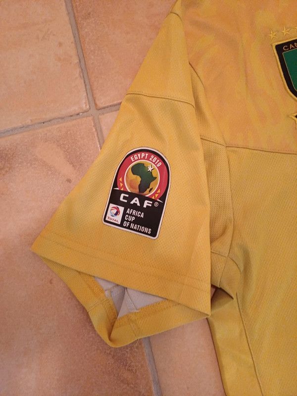 Le Coq Sportif Cameroon 2019 Africa Cup away shirt Size US XL / EU 56 / 4 - 3 Thumbnail