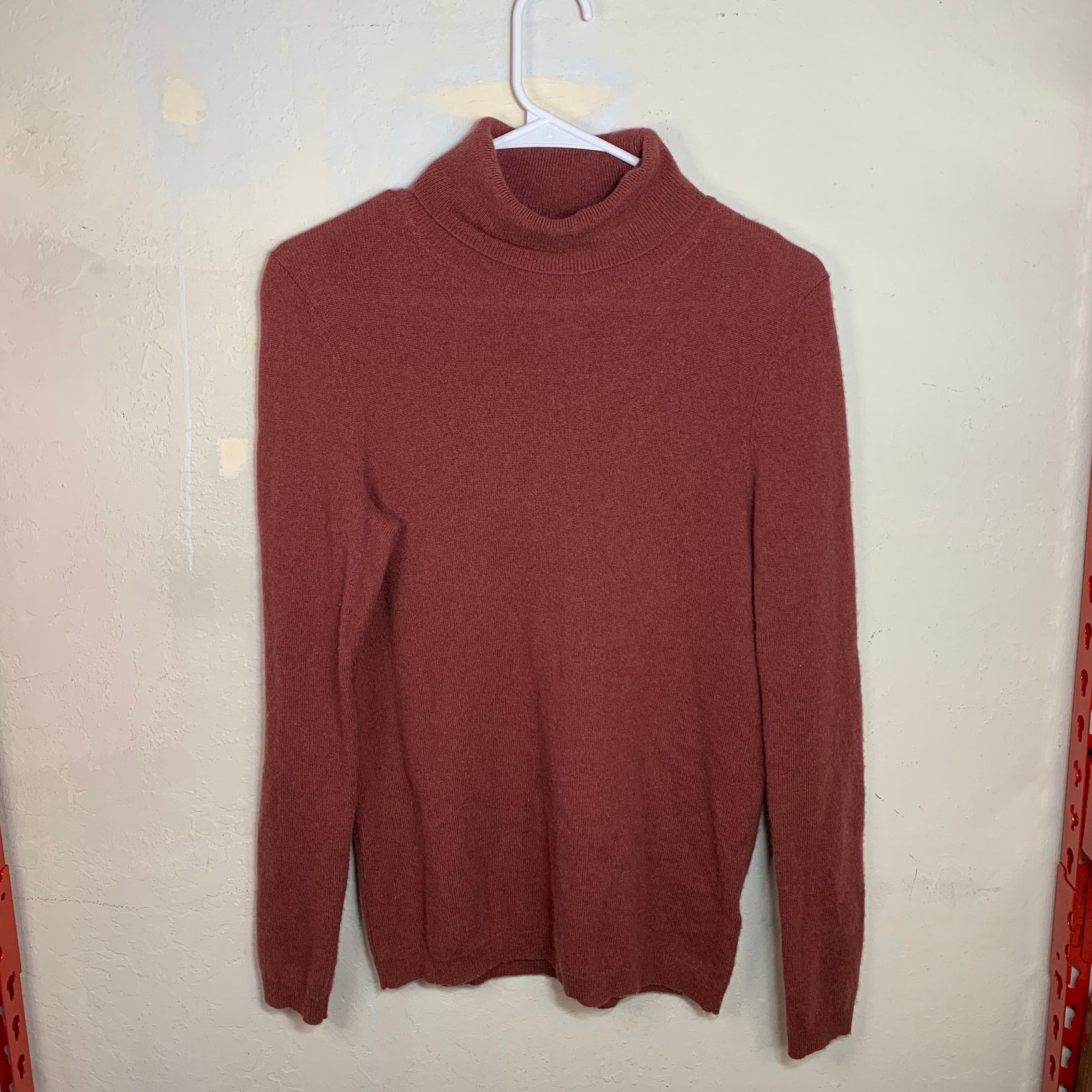 Other Lark & Ro Red Cashmere Turtleneck Sweaters size M Size M / US 6-8 / IT 42-44 - 7 Thumbnail