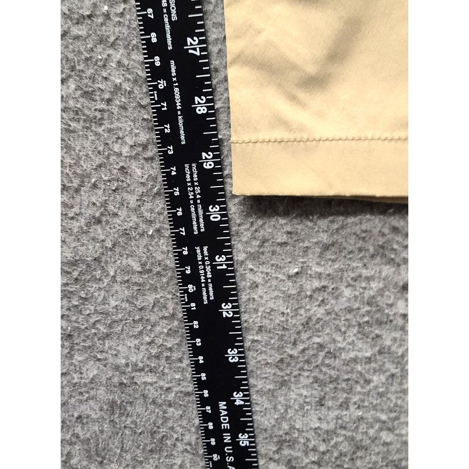 Duluth Trading Company Duluth Trading Co Cargo Pants Men 32x30 Khaki Relaxed Fit Nylon Spandex Pockets Moisture Wicking Quick Dry Water Resistant Straight Leg Casual Size US 32 / EU 48 - 7 Thumbnail