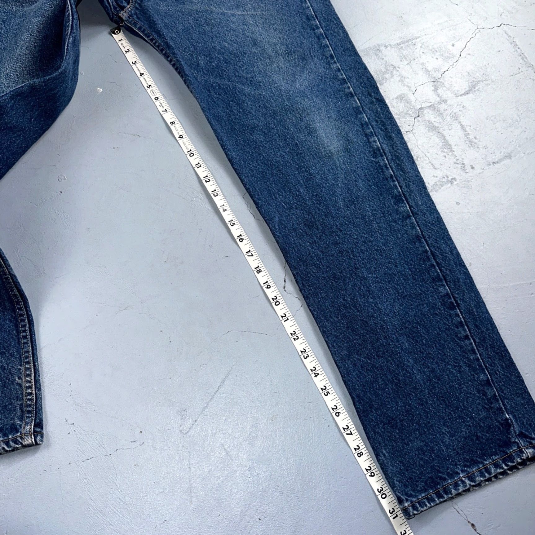 Levi's VINTAGE Levi's 505 Jeans Mens 40x32 Blue Medium Wash 90s Orange Tab Denim Straight Size US 40 / EU 56 - 5 Thumbnail