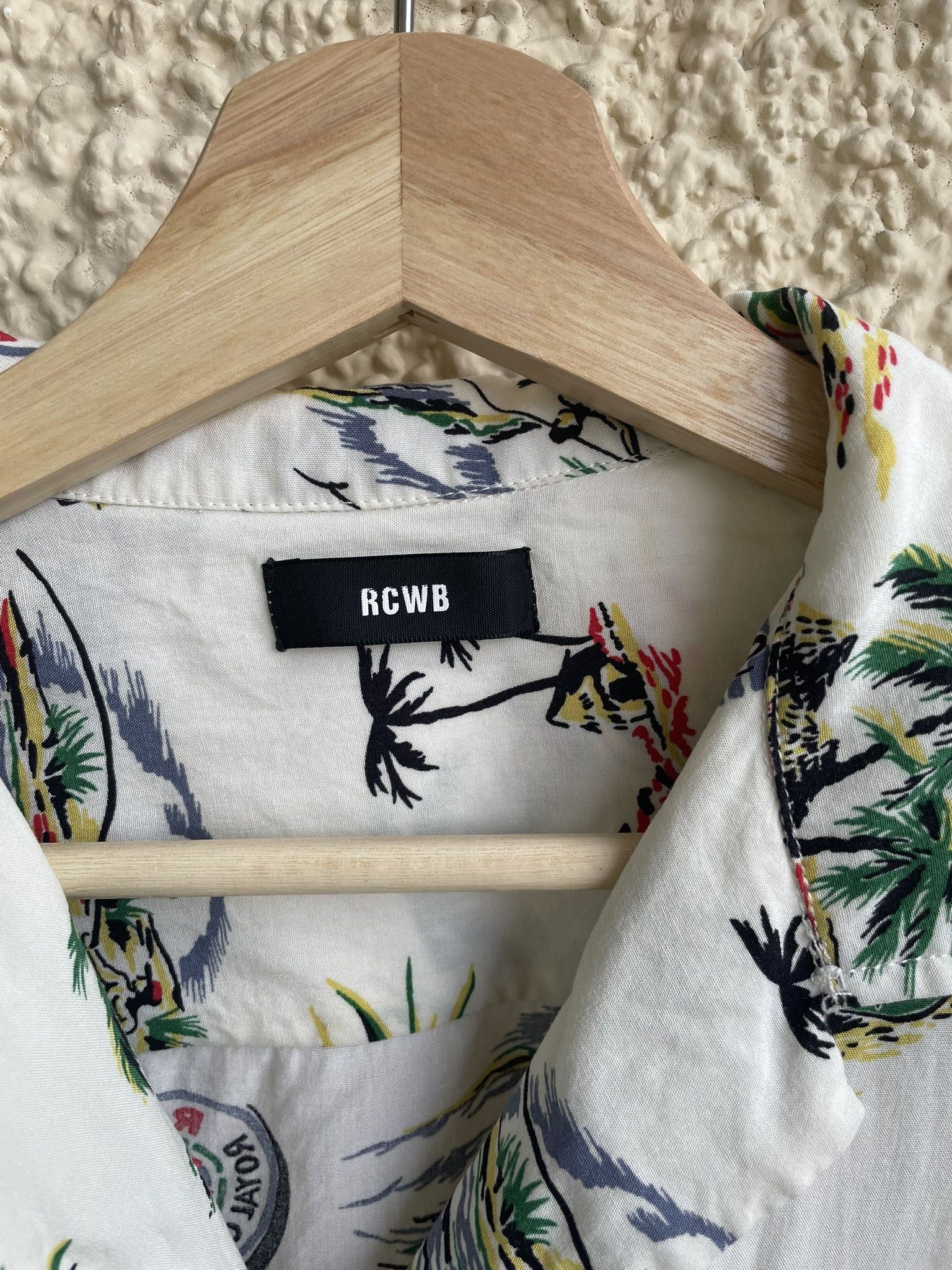 Japanese Brand RCWB Hawaiian shirt Size US S / EU 44-46 / 1 - 2 Thumbnail