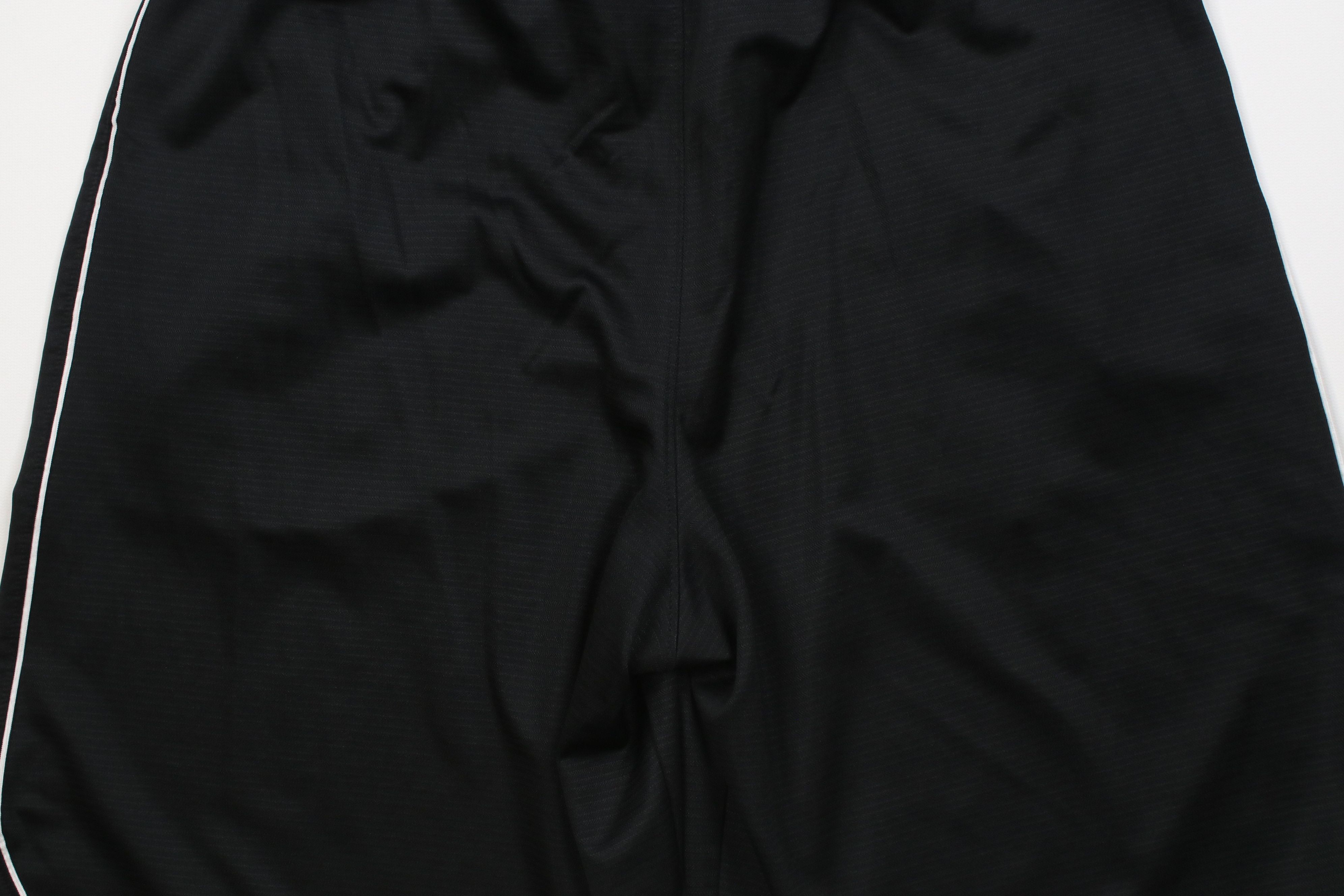 Nike Vintage Y2K Nike Dazzle Striped Gym Basketball Shorts Black Size US 32 / EU 48 - 9 Thumbnail