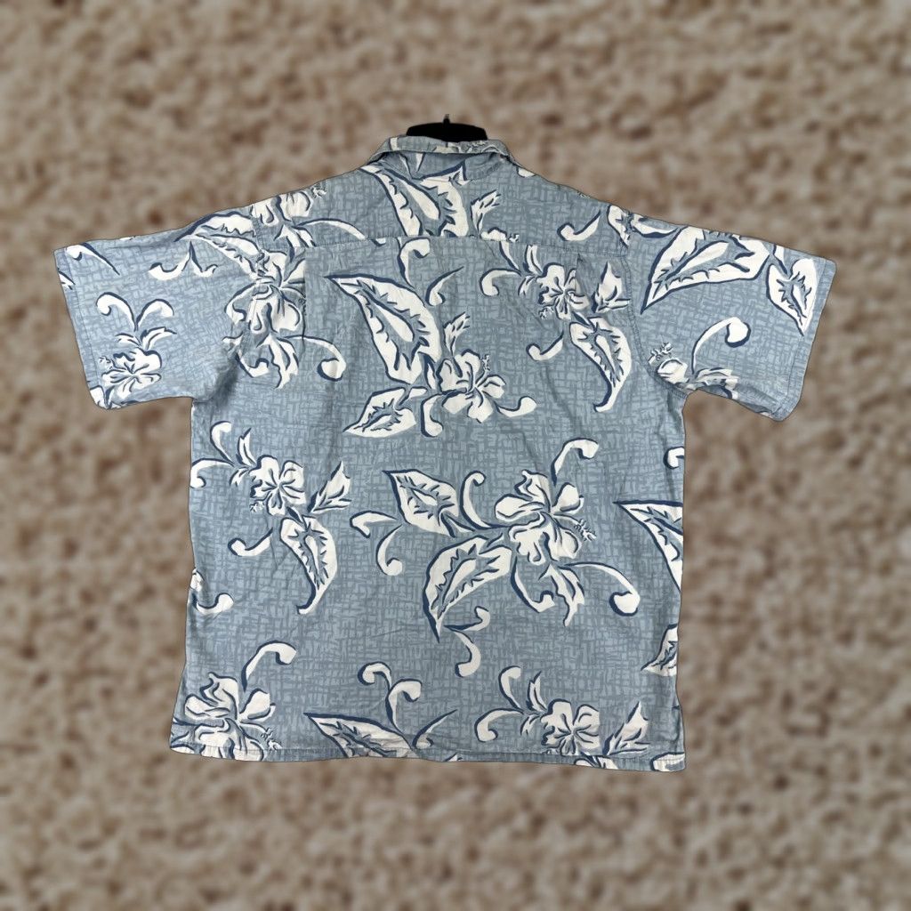 Vivobarefoot VINTAGE Go Barefoot Hawaiian Shirt Mens L Blue White Floral 100% cotton Button-Up Short Sleeve Collared Shirt Size US L / EU 52-54 / 3 - 1 Thumbnail