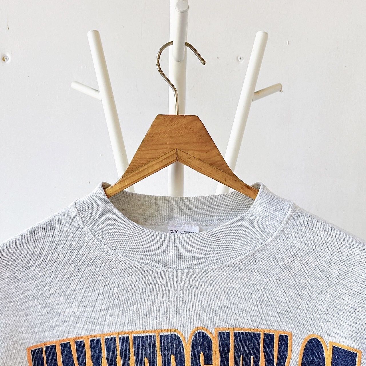 Fruit Of The Loom × Vintage 90s University of Niagara Falls Sweatshirt/ XL Size US XL / EU 56 / 4 - 2 Thumbnail