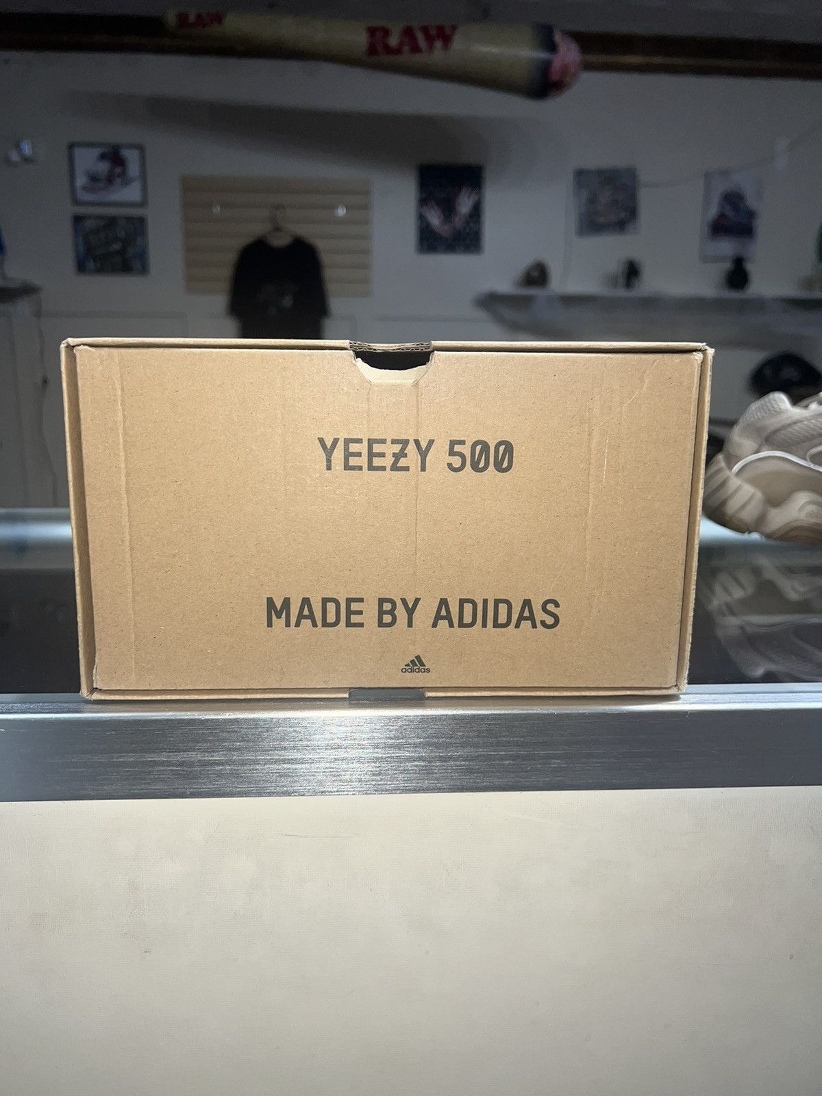 Kanye West × Yeezy Yeezy 500 Taupe Light Size US 9 / EU 42 - 9 Thumbnail