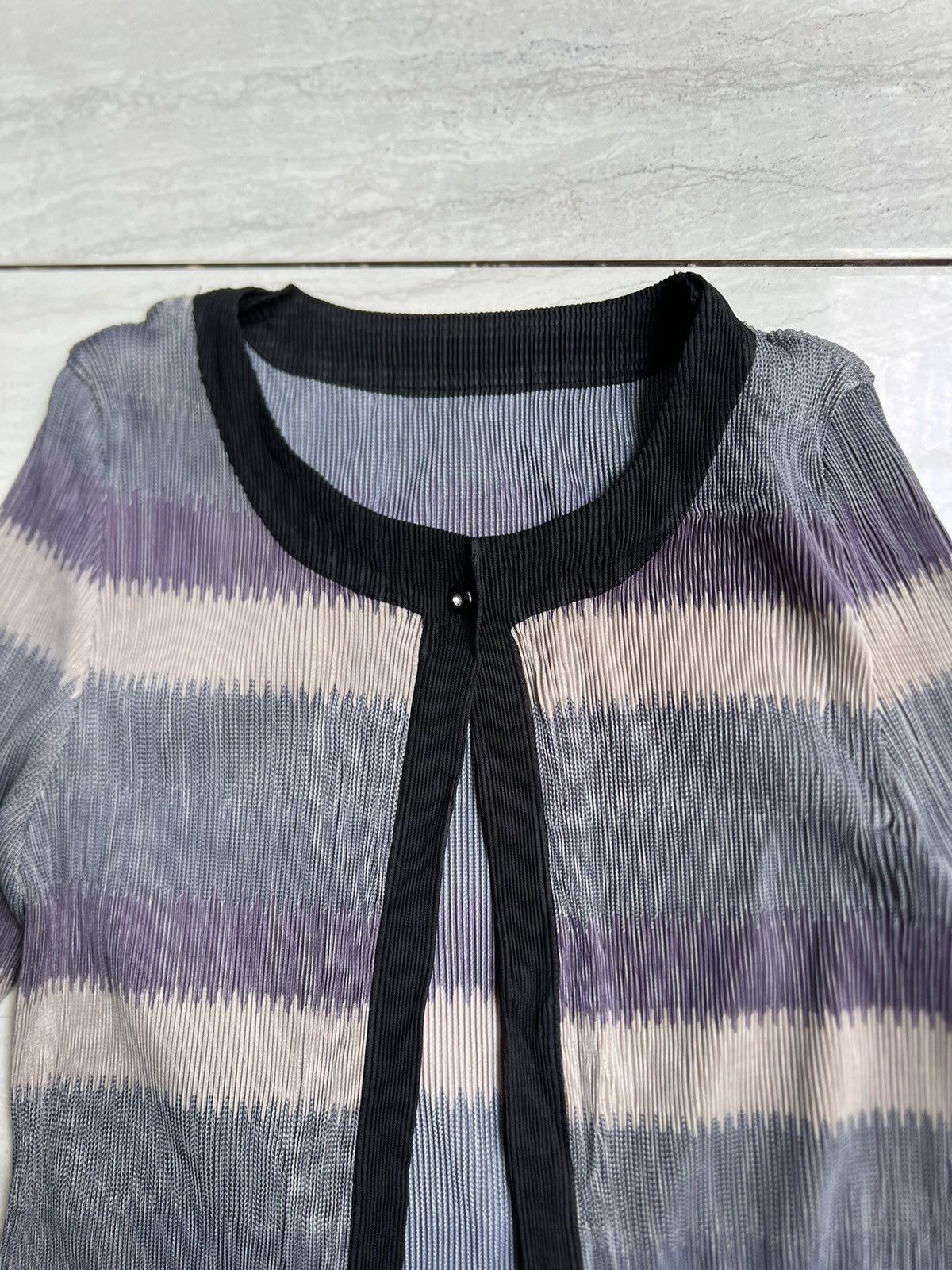 Japanese Brand Japanese Brand Crop Cardigan Size US XS / EU 42 / 0 - 8 Thumbnail