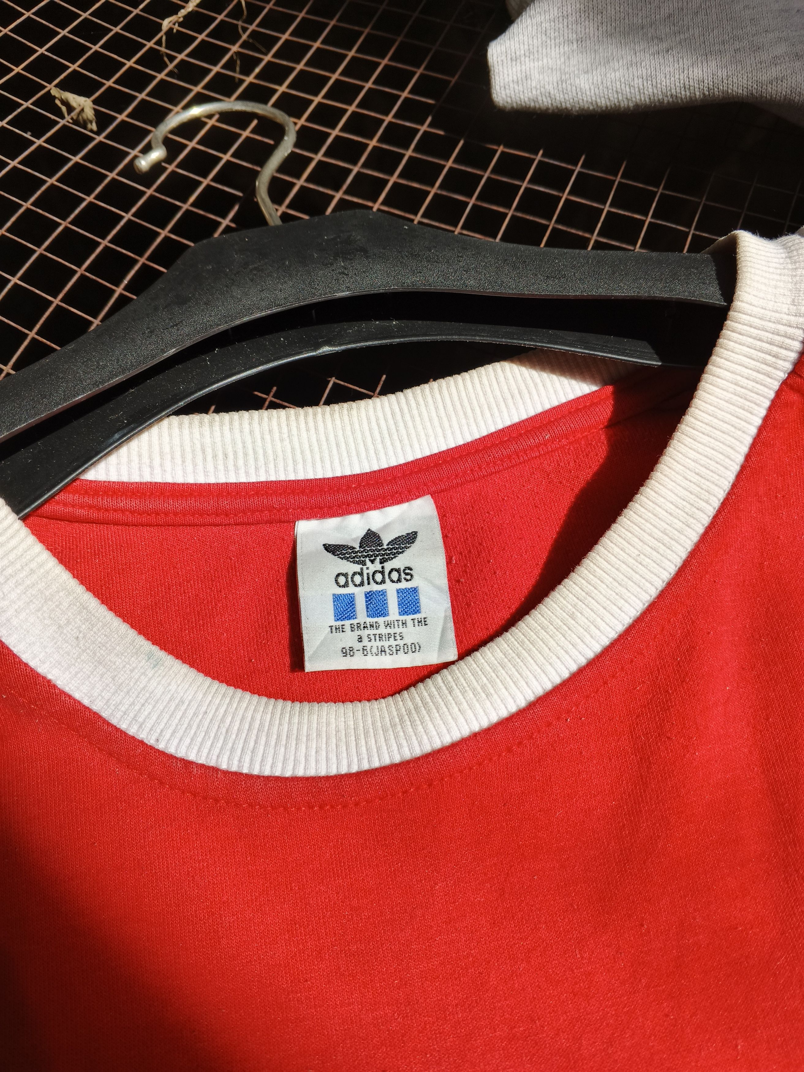 Adidas × Vintage Vintage Adidas Big Logo Size US L / EU 52-54 / 3 - 4 Thumbnail