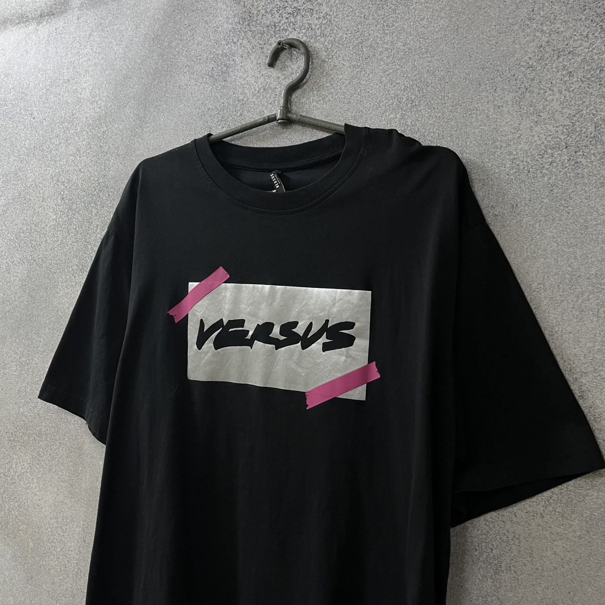 Versace Versace Versus big logo t shirt Size US L / EU 52-54 / 3 - 2 Thumbnail