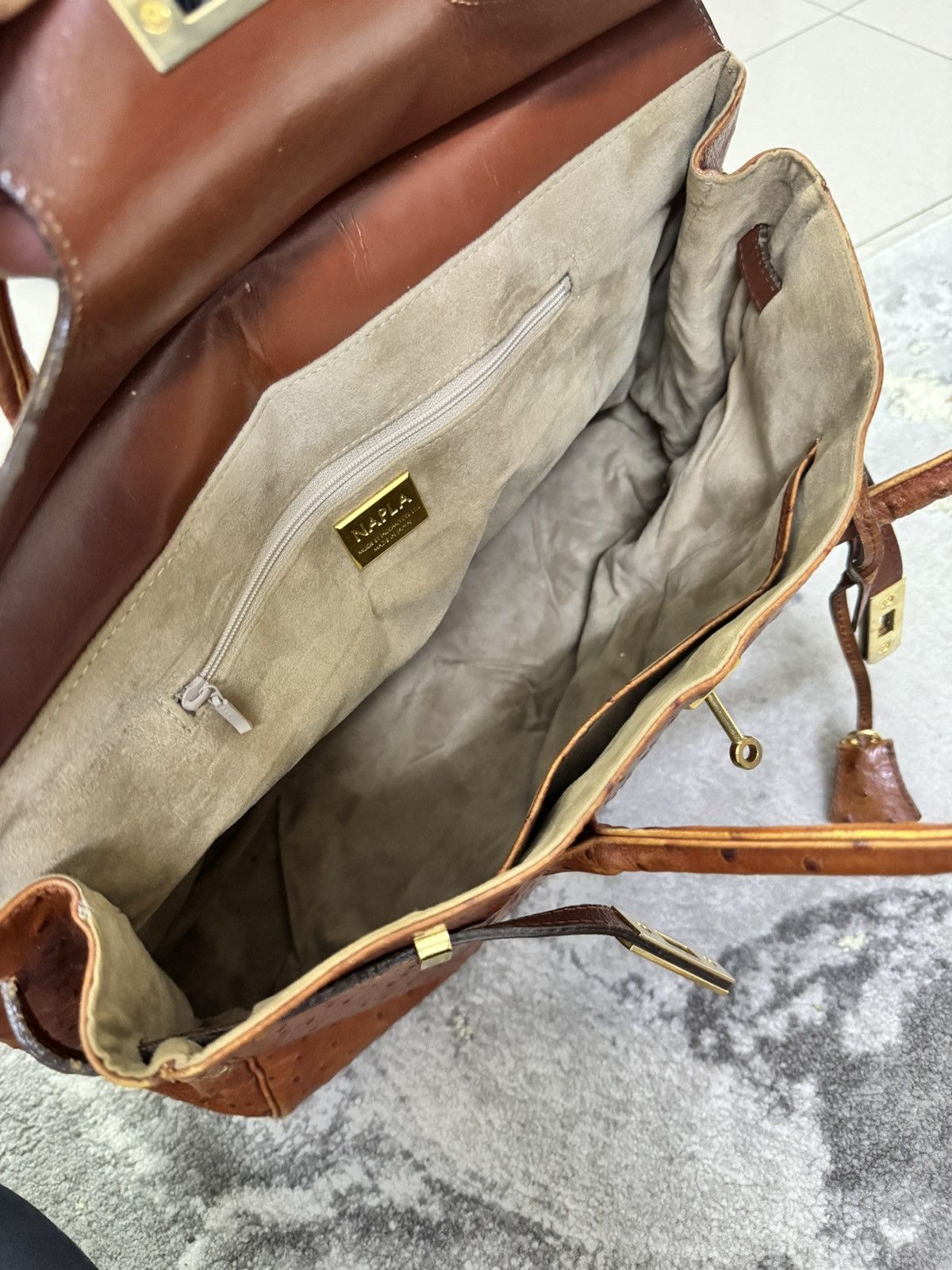 Handmade VINTAGE NAPLA MODE ET JACOMO OSTRICH LEATHER BAG Size ONE SIZE - 9 Thumbnail