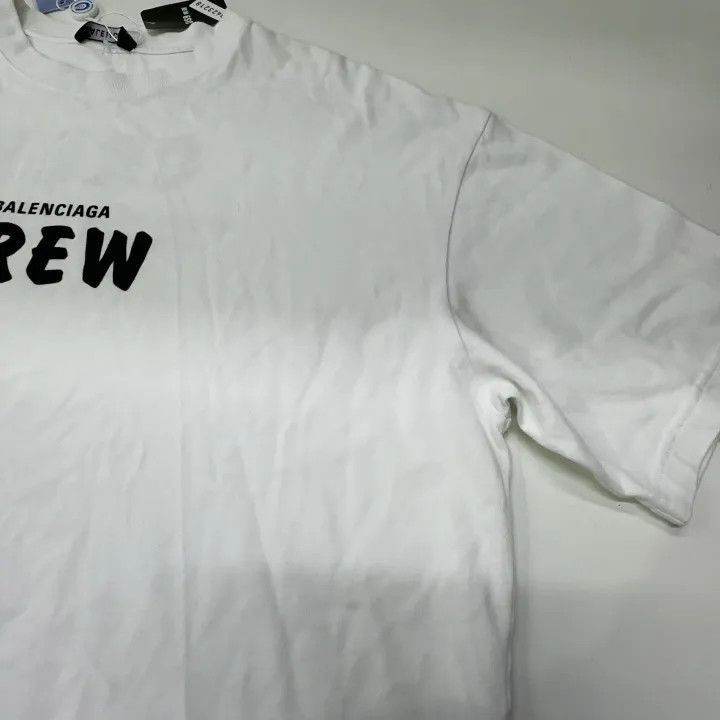 Balenciaga Balenciaga Balenciaga Crew Neck White Short Sleeve TShirt Size US L / EU 52-54 / 3 - 3 Thumbnail