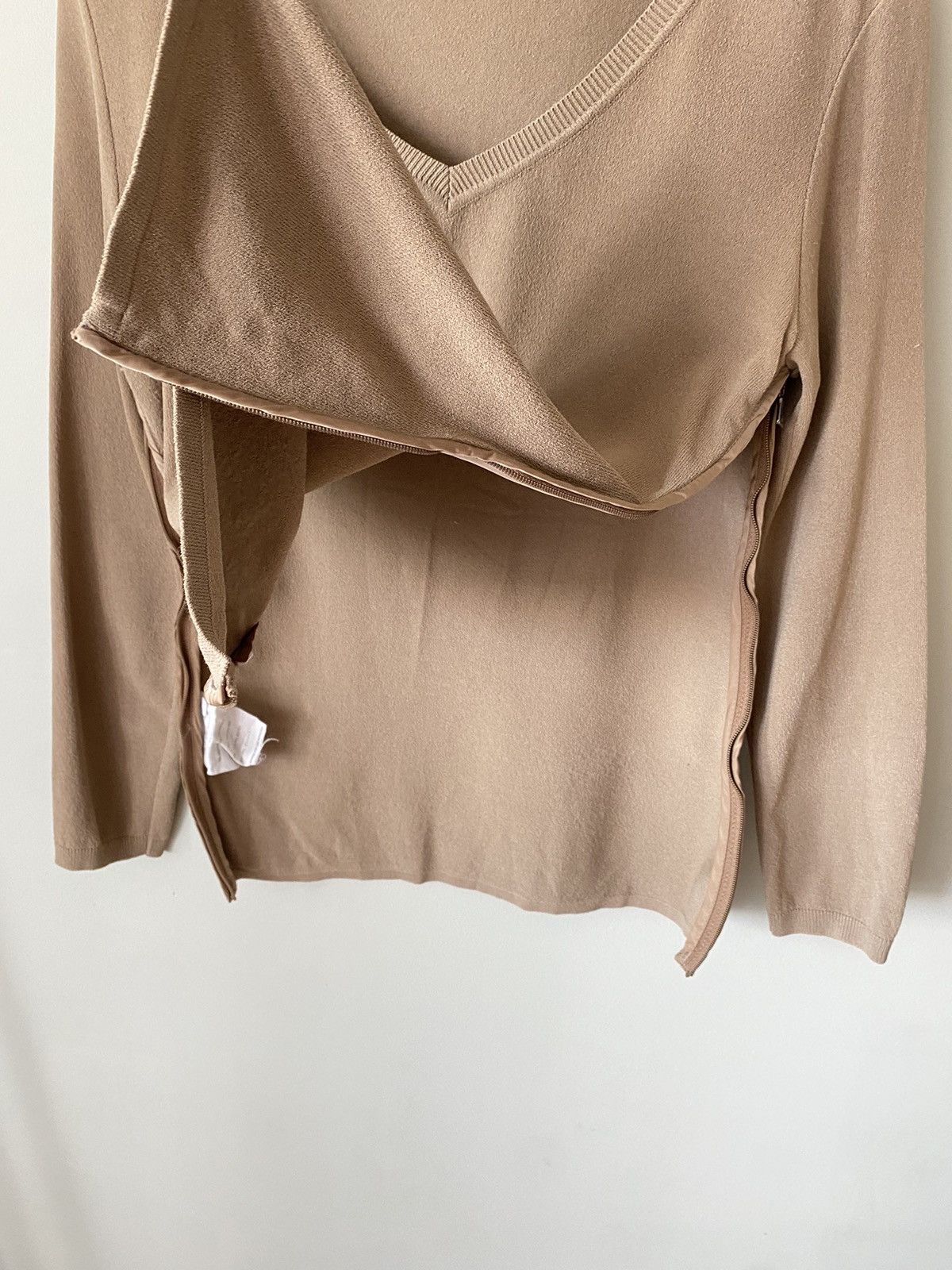 Prada Prada Milano v-neck double zip vintage jumper sweater Size M / US 6-8 / IT 42-44 - 4 Thumbnail