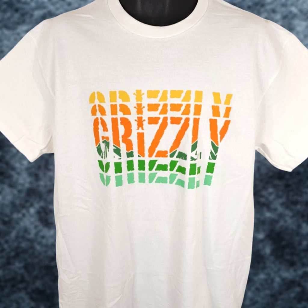 Vintage Grizzly Griptape T Shirt Mens Size Large White Skateboarding Skater Tee Size US L / EU 52-54 / 3 - 1 Thumbnail
