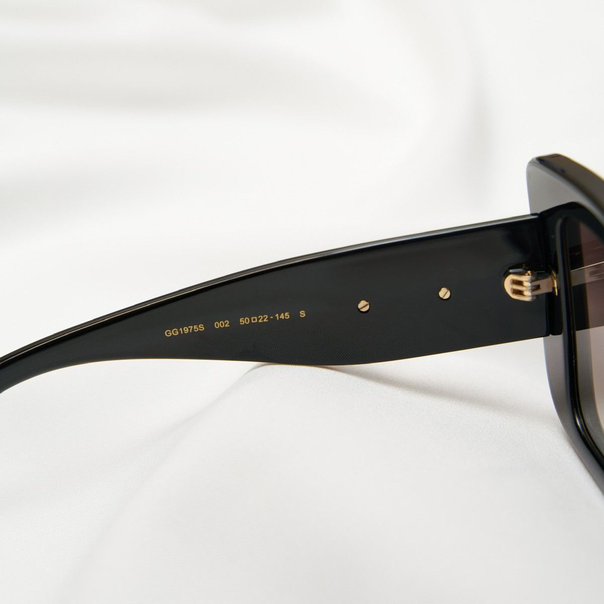 Gucci GUCCI GG1975S 002 SUNGLASSES Size ONE SIZE - 5 Thumbnail