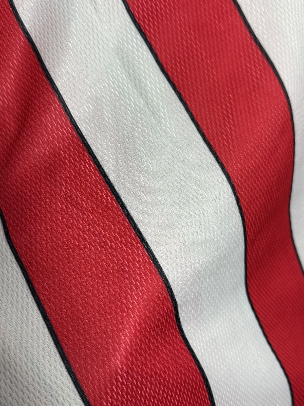 Le Coq Sportif Sheffield United 02/04 Home Football Jersey Size US L / EU 52-54 / 3 - 8 Thumbnail