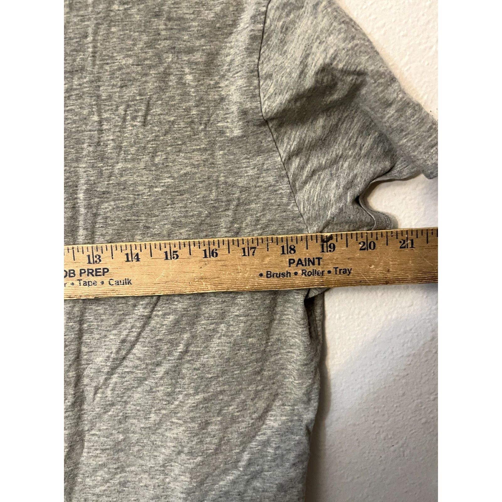 Gap Gap Love Graphic Tee Women's Large Gray Short Sleeve Crew Neck Loungewear Size M / US 6-8 / IT 42-44 - 5 Thumbnail