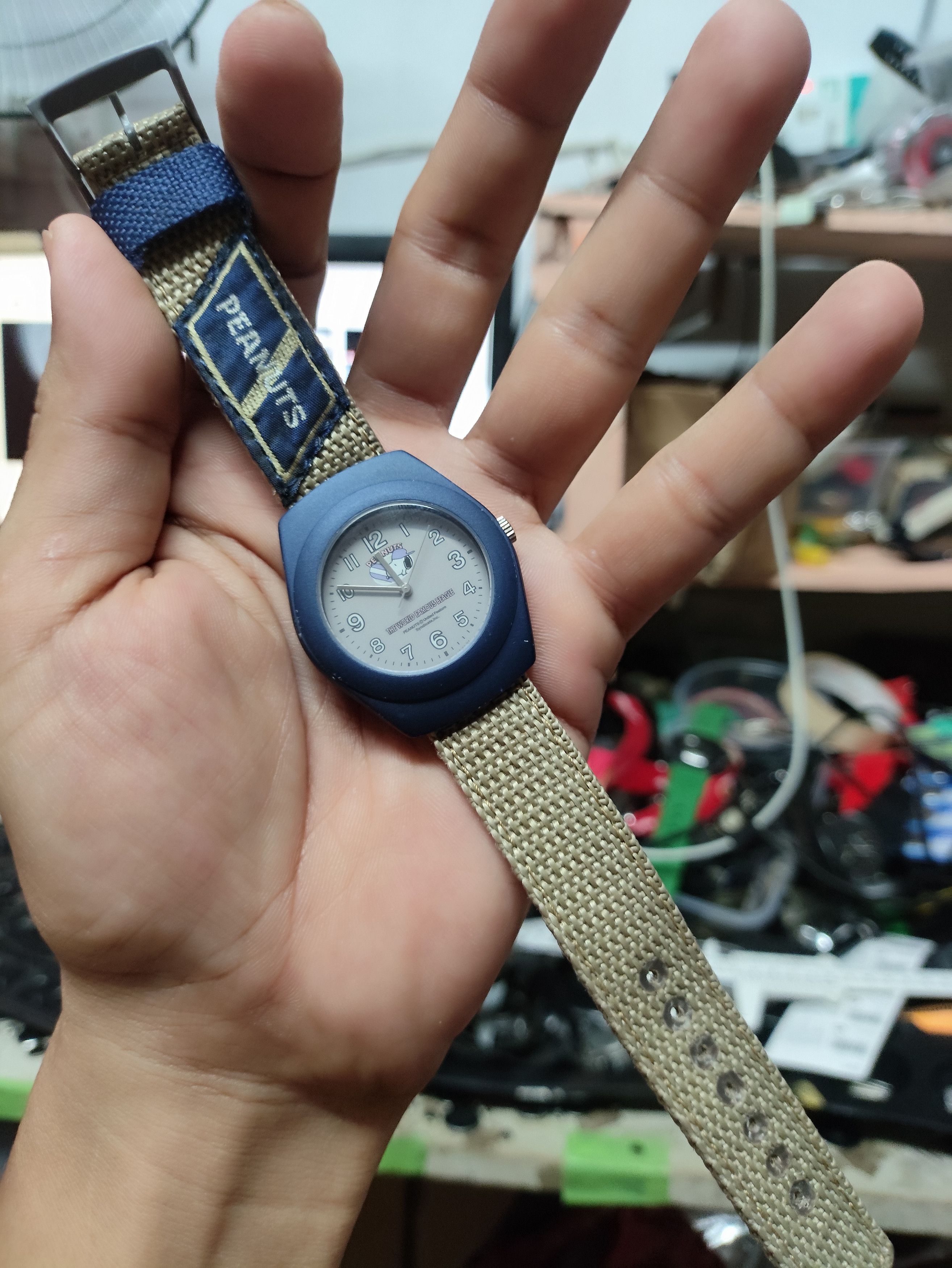 Japanese Brand × Peanuts PEANUTS WATCH (THE WORLD FAMOUS BEAGLE) RARE ITEM DESIGN Size ONE SIZE - 5 Thumbnail