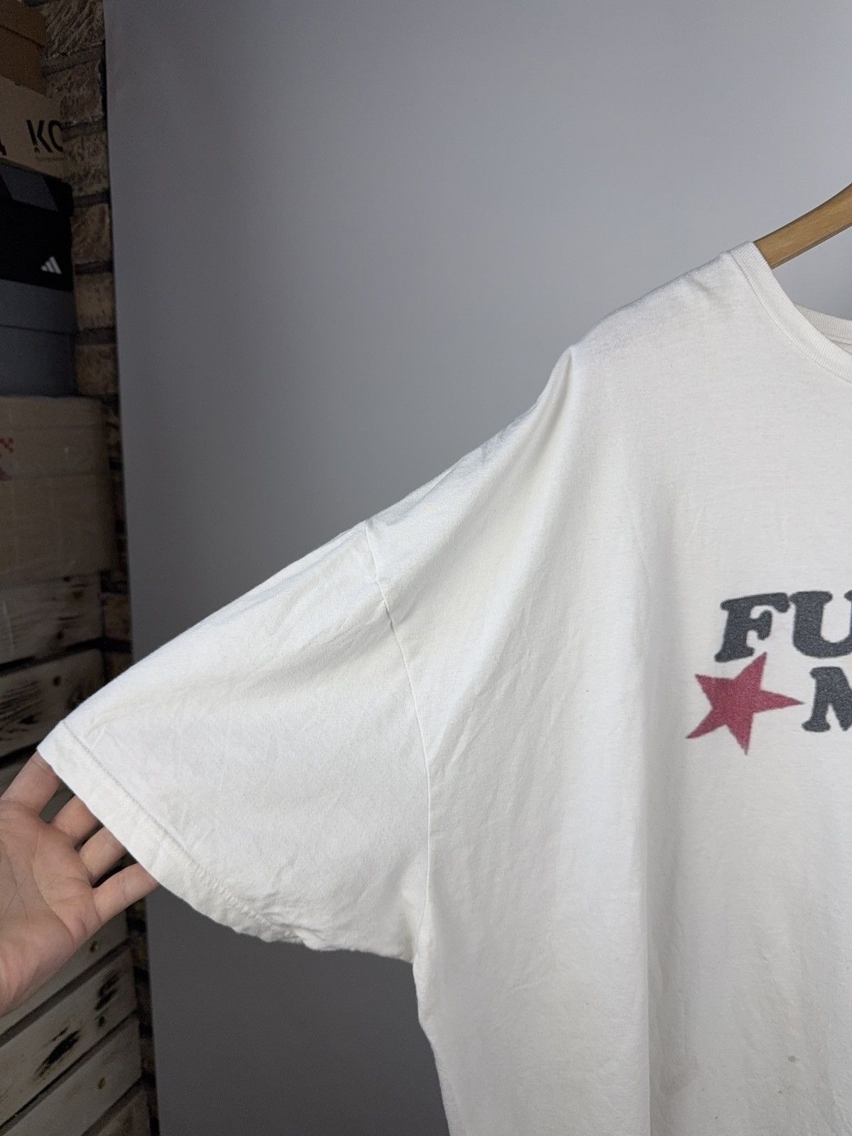 Band Tees × Vintage Ironic Y2K Graphic Tee – Future MILF Print Distressed White Size US XL / EU 56 / 4 - 3 Thumbnail