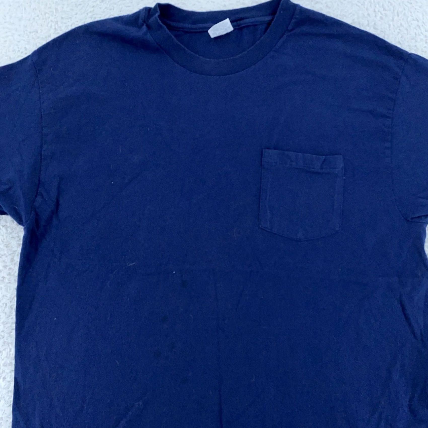 Hanes VINTAGE Hanes Pocket Shirt Mens L Navy Blue Crewneck 90s Cotton Short Sleeve Size US L / EU 52-54 / 3 - 2 Thumbnail