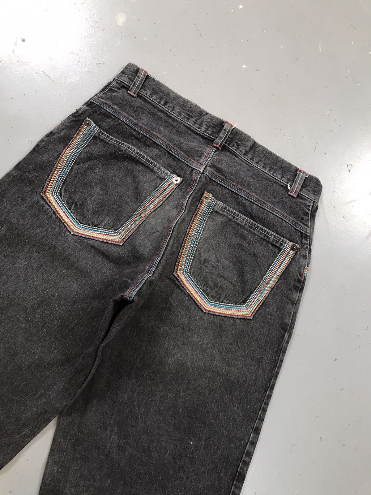 JNCO × Southpole × Vintage Vintage faded Y2K rainbow stitch denim jort Size US 32 / EU 48 - 9 Thumbnail
