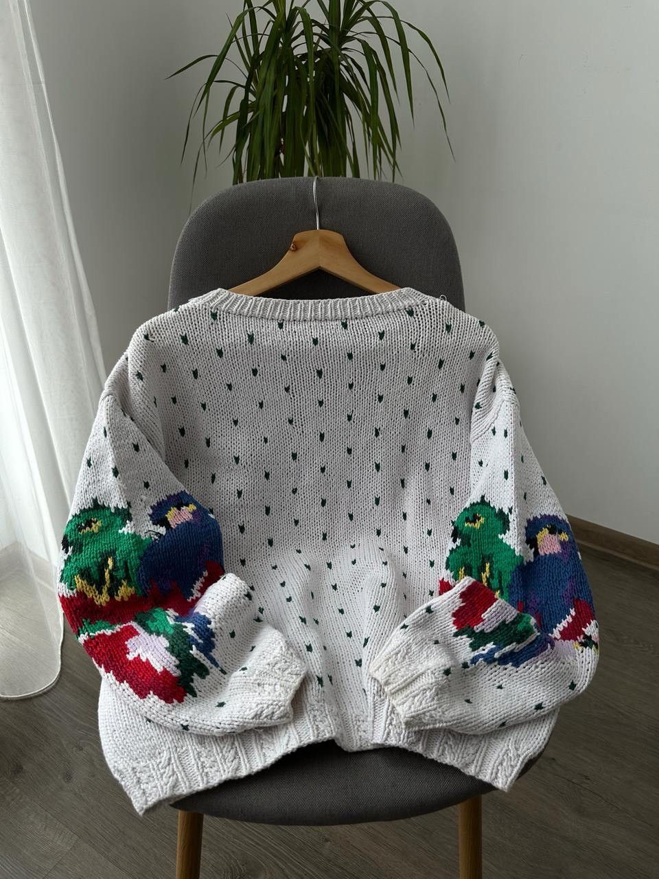 Handmade × Japanese Brand × Vintage Vintage Japanese Rare White Knit Parrot Handicrafts Sweater Size S / US 4 / IT 40 - 19 Thumbnail