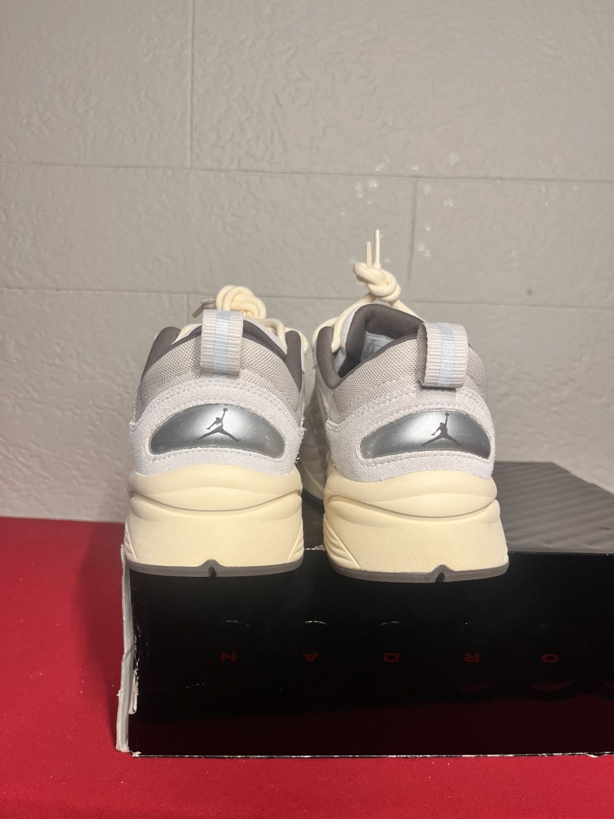 Nike Size 12 Jordan TRunner O/S ‘Light Orewood Brown’ Size US 12 / EU 45 - 7 Thumbnail