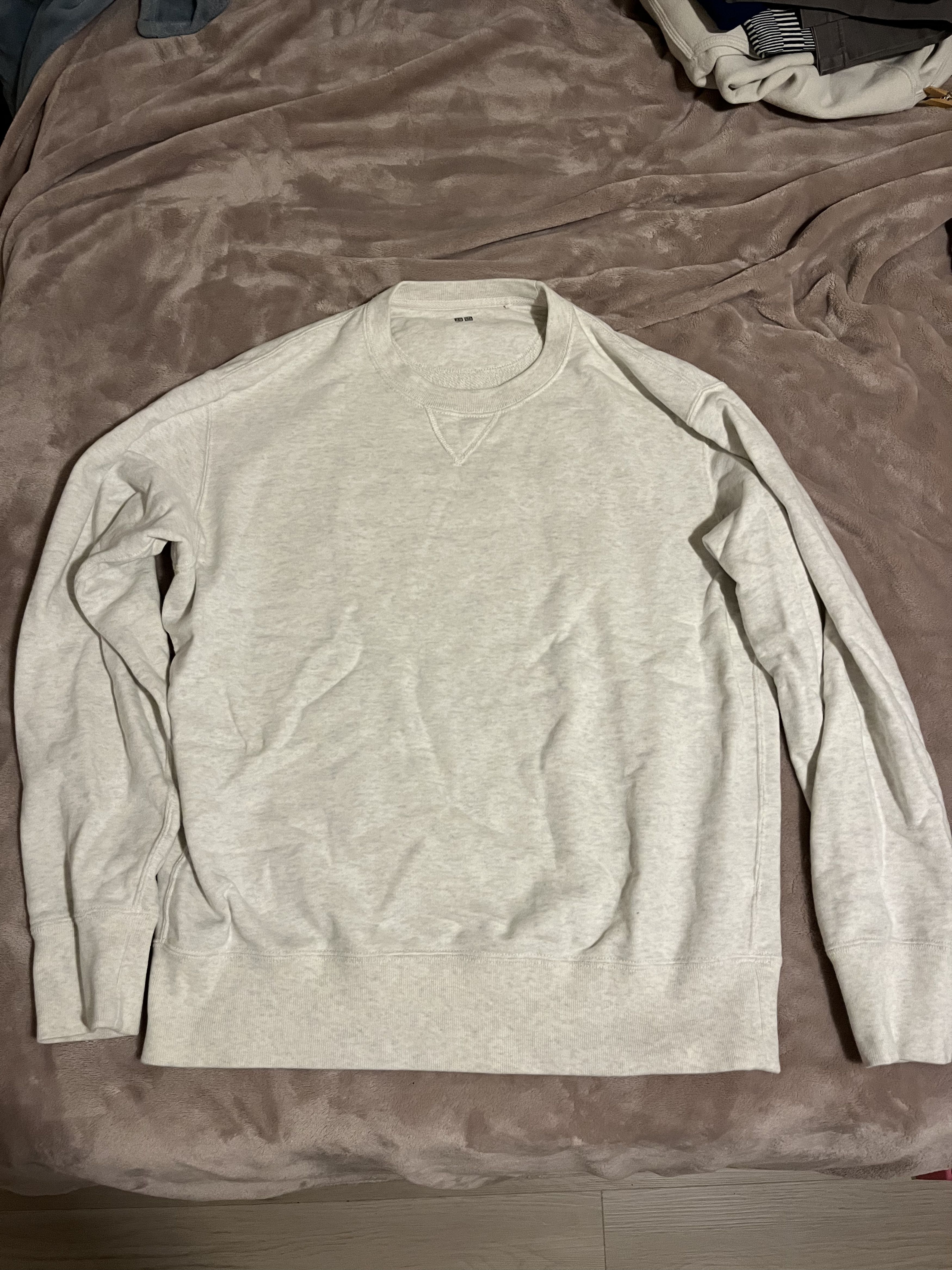 Uniqlo Uniqlo Plain Crewneck Size US L / EU 52-54 / 3 - 1 Thumbnail