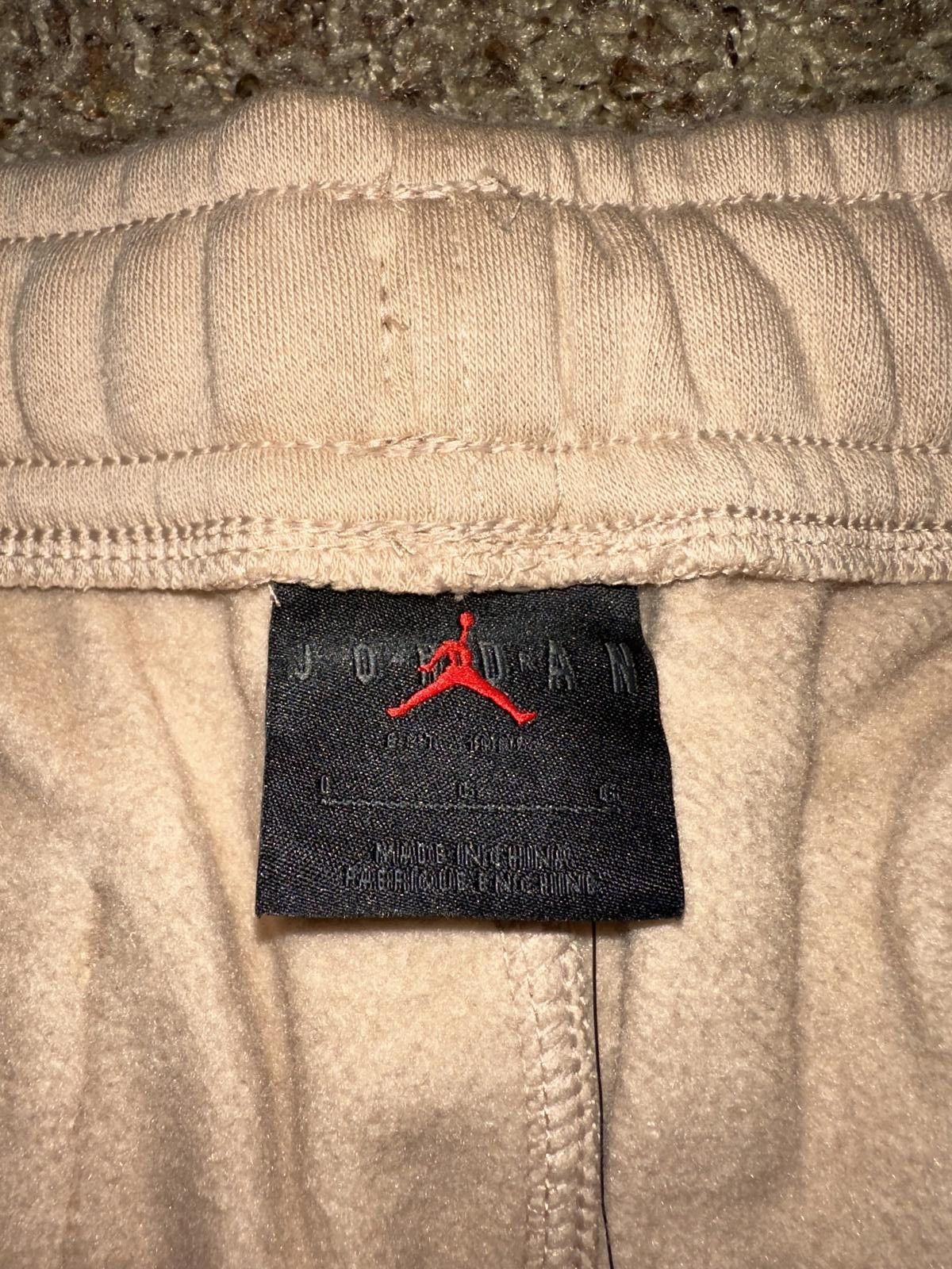 Designer Jordan Essential Fleece Joggers Pants Sample Size US 34 / EU 50 - 7 Thumbnail