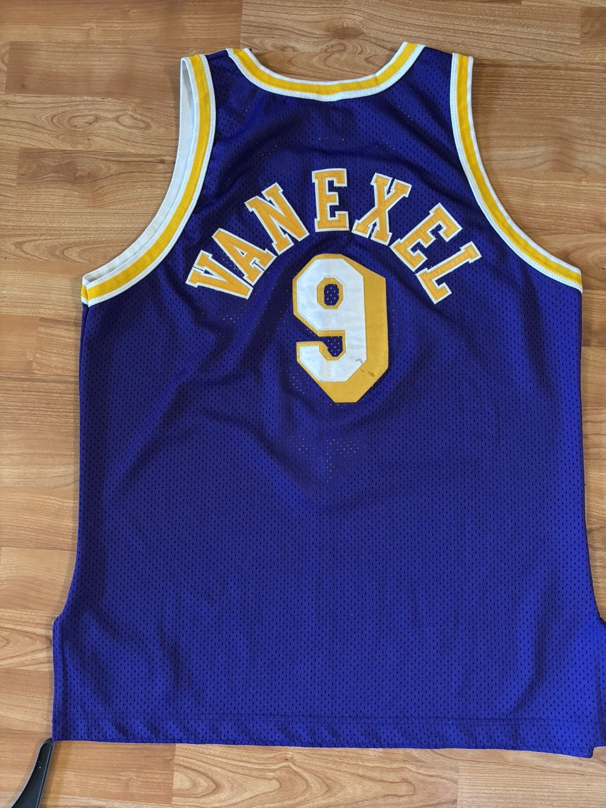 Champion Vintage stitched Champion Van Exel Lakers purple jersey Size US L / EU 52-54 / 3 - 3 Thumbnail