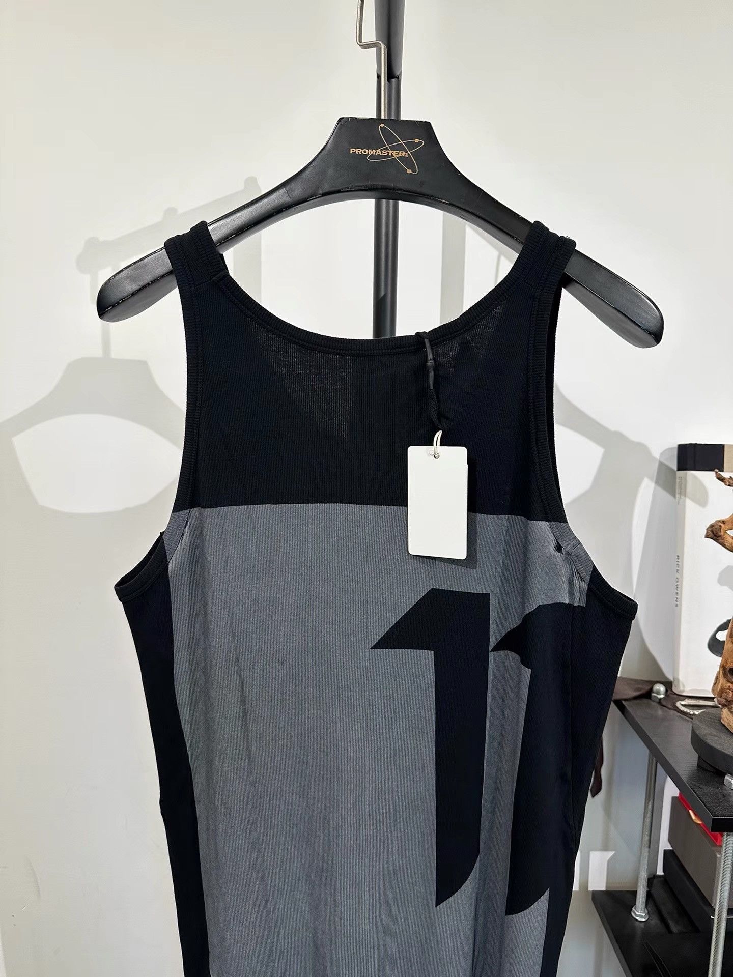 11 By Boris Bidjan Saberi Boris Bidjan Saberi 11by bbs T1 Printed Basic Vest K35 Size L / US 10 / IT 46 - 3 Thumbnail