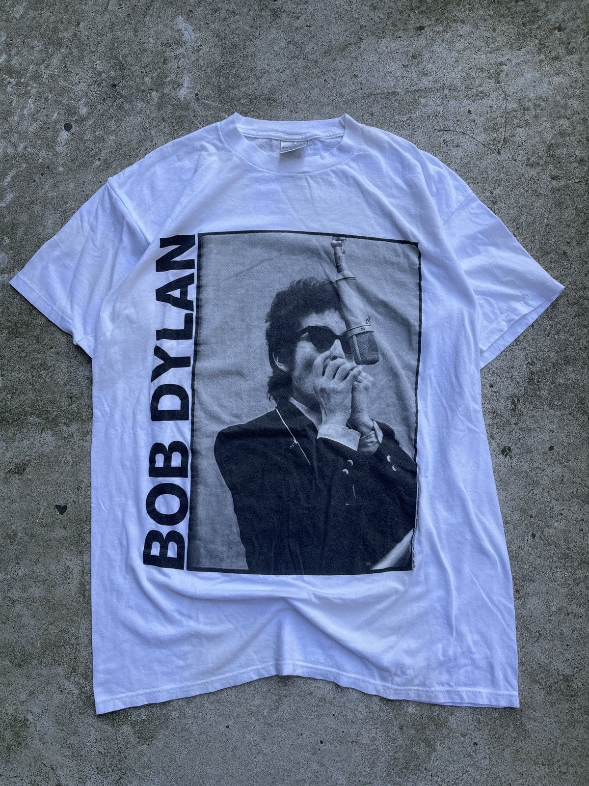 image of Band Tees x Vintage 90's Bob Dylan Tour Brockum Tee Shirt in White, Men's (Size XL)