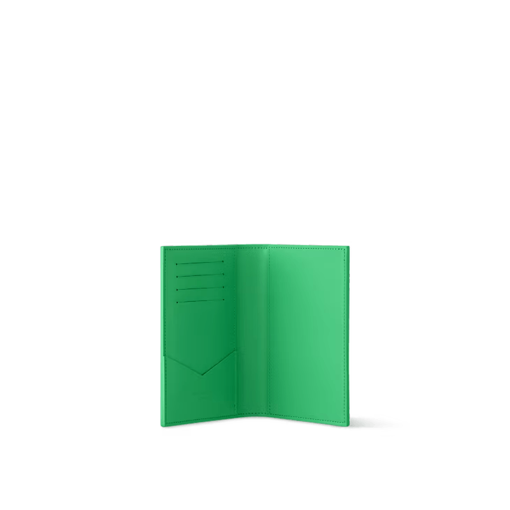 Louis Vuitton Passport Cover Size ONE SIZE - 3 Thumbnail