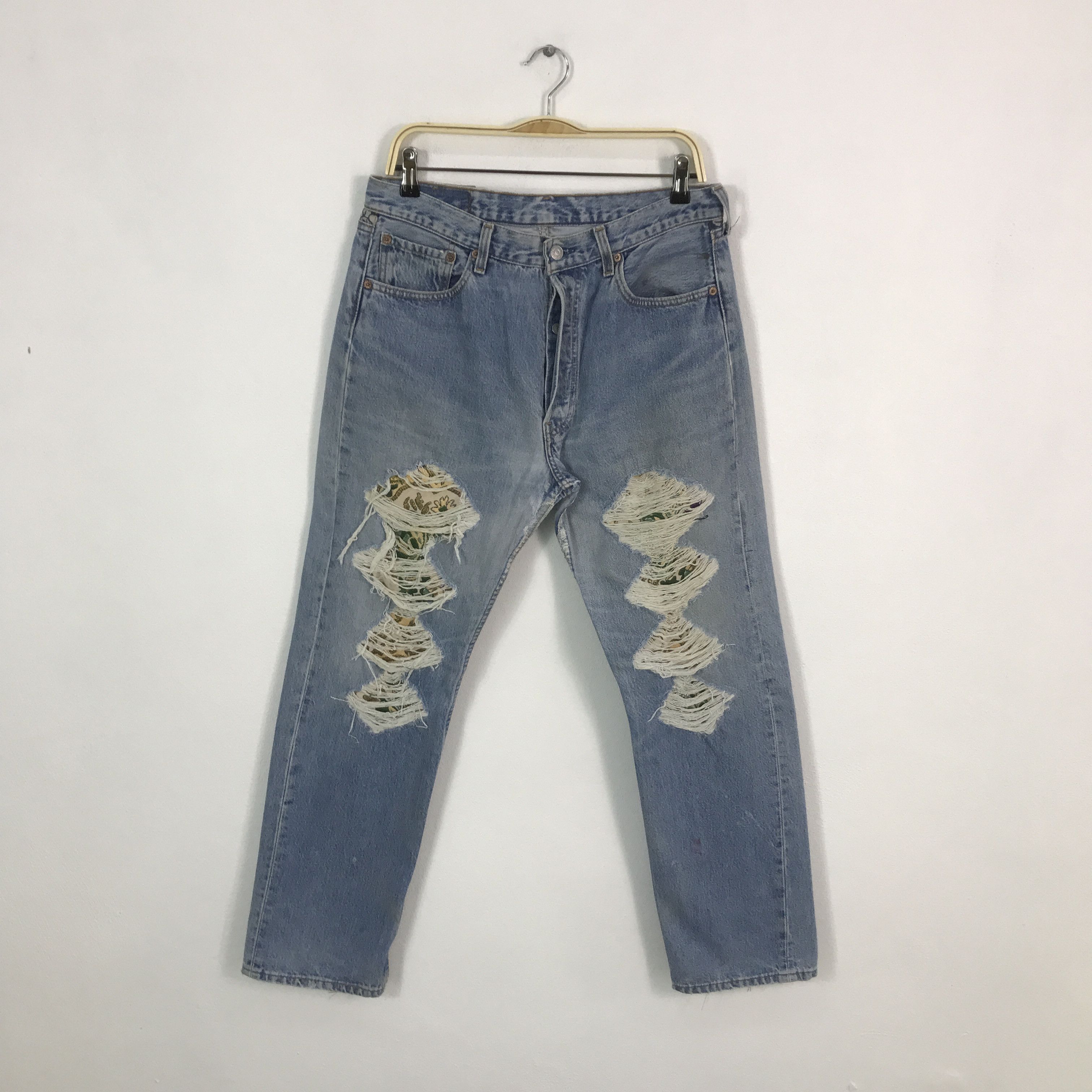 Levi's Vintage Clothing × Vintage Vtg Levi's 501 distressed patchwork denim jeans pants Size US 32 / EU 48 - 1 Thumbnail