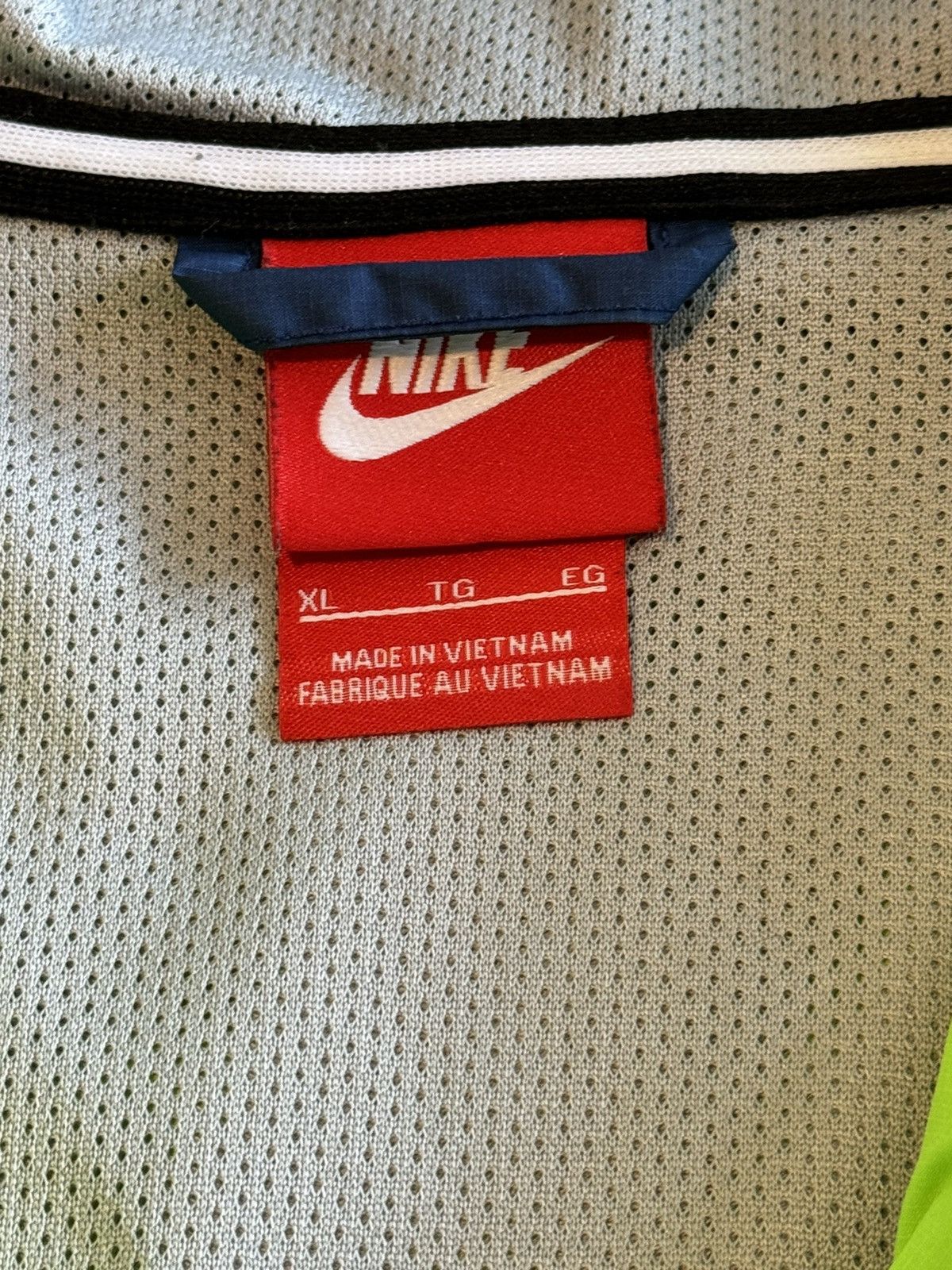 Vintage 🔥Vintage Nike Windbreaker Jacket🔥 Size US XL / EU 56 / 4 - 7 Thumbnail