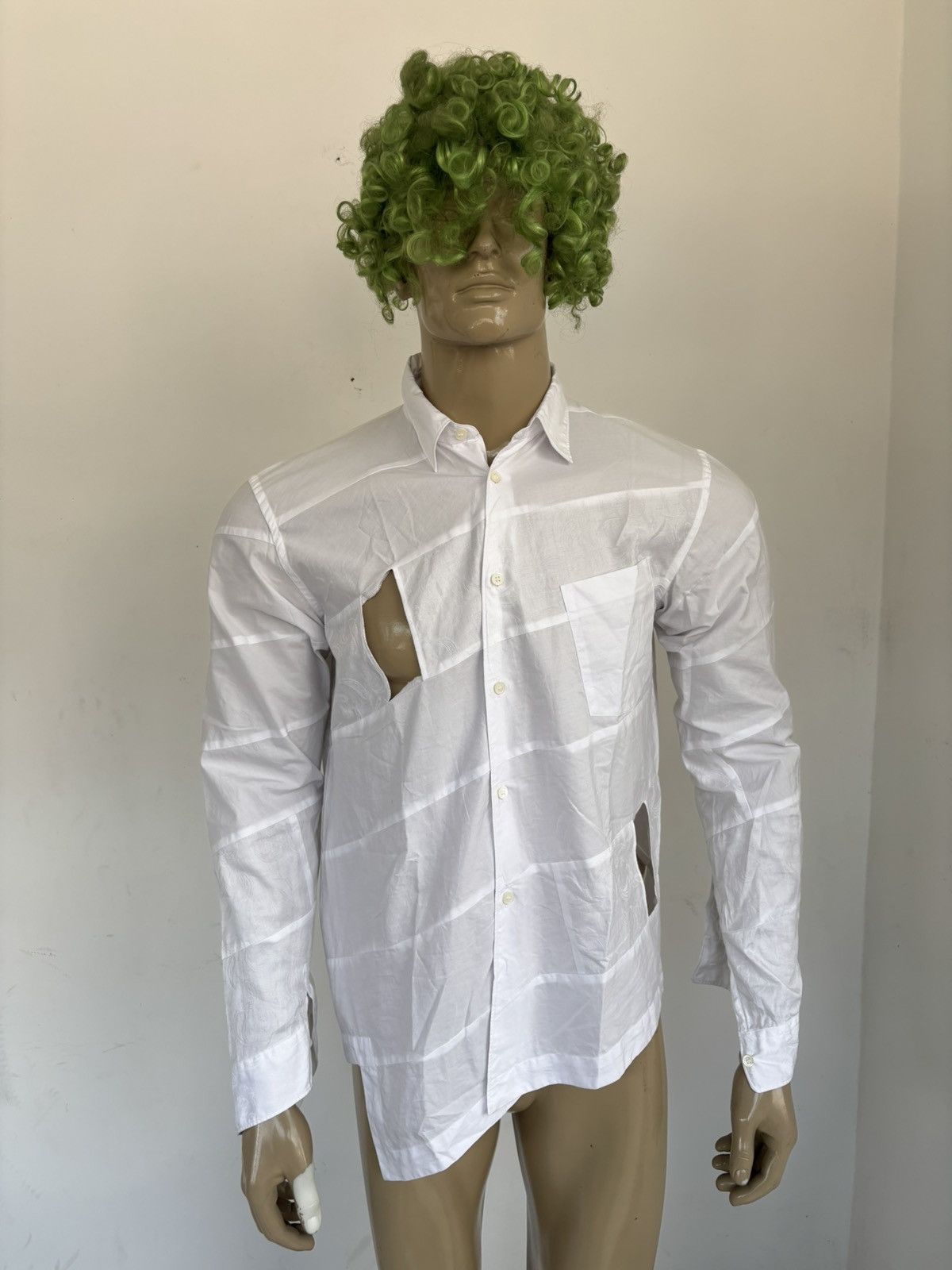 Comme des Garcons SS15 Asymmerical Cut Out Shirt Size US M / EU 48-50 / 2 - 1 Thumbnail