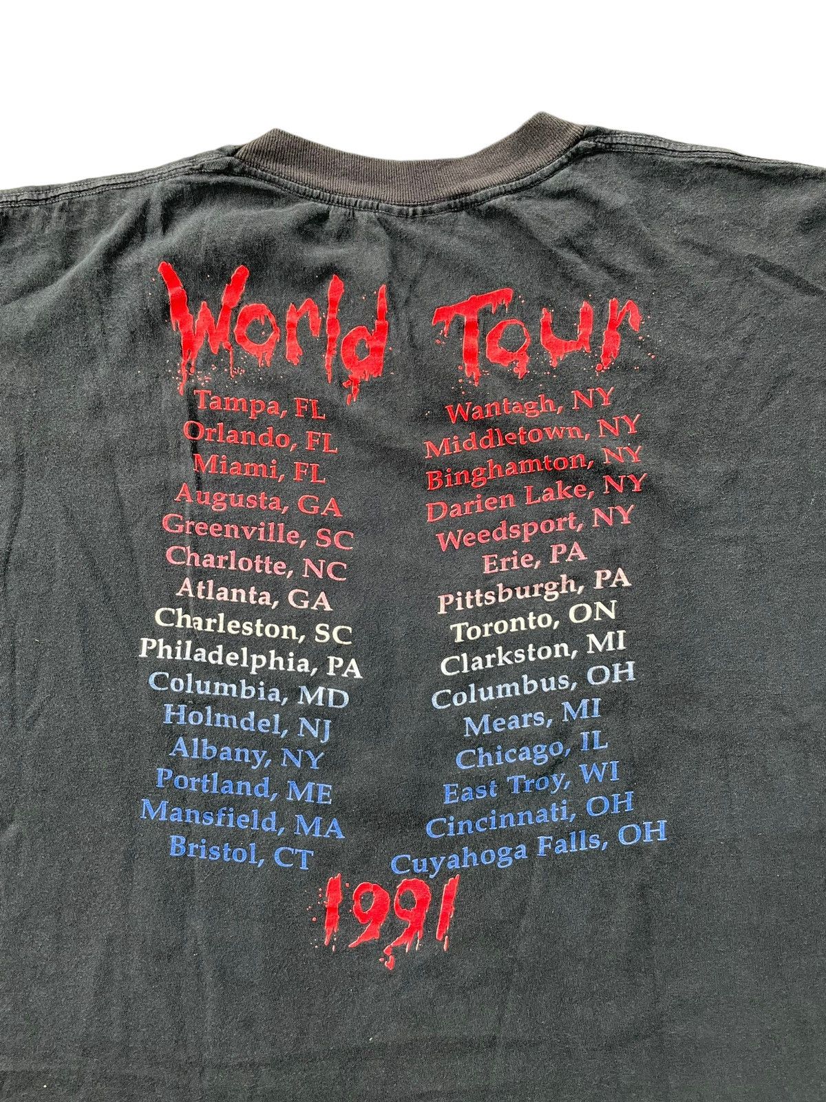 Band Tees VTG 90 Cinderella Heartbreak Station World Tour 1991 Size US XL / EU 56 / 4 - 9 Thumbnail