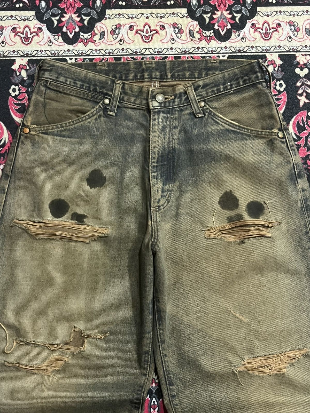 JNCO ⚡️Ripped⚡️Vintage Wrangler Distressed Stain Mud Washed Jorts Size US 30 / EU 46 - 4 Thumbnail