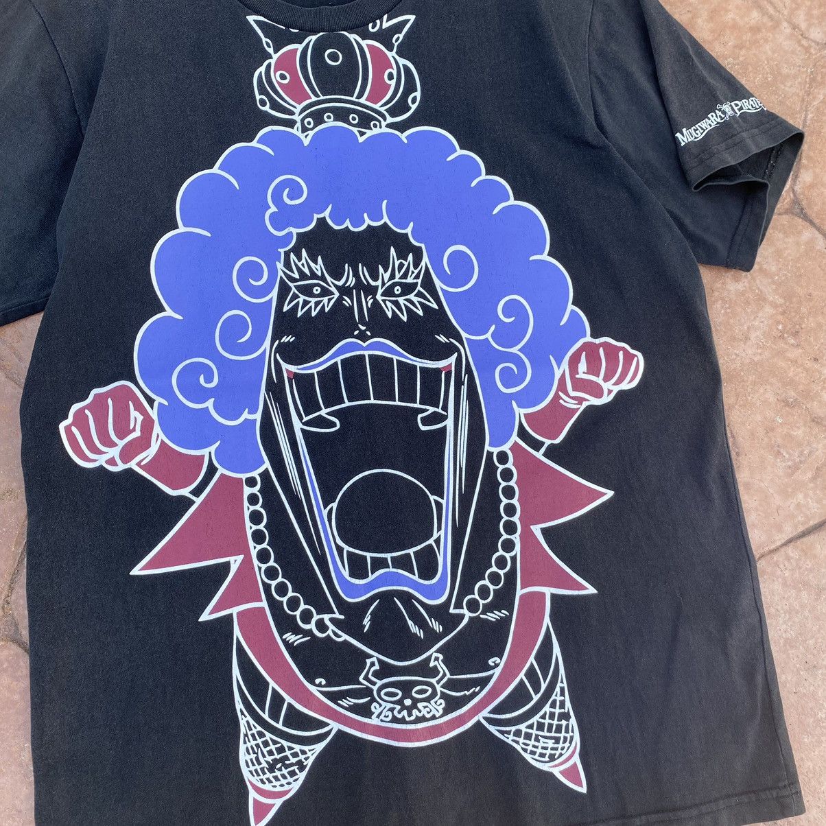 One Piece Thrashed Faded Emperio Ivankov One Piece Character Anime Tee Size US L / EU 52-54 / 3 - 2 Thumbnail