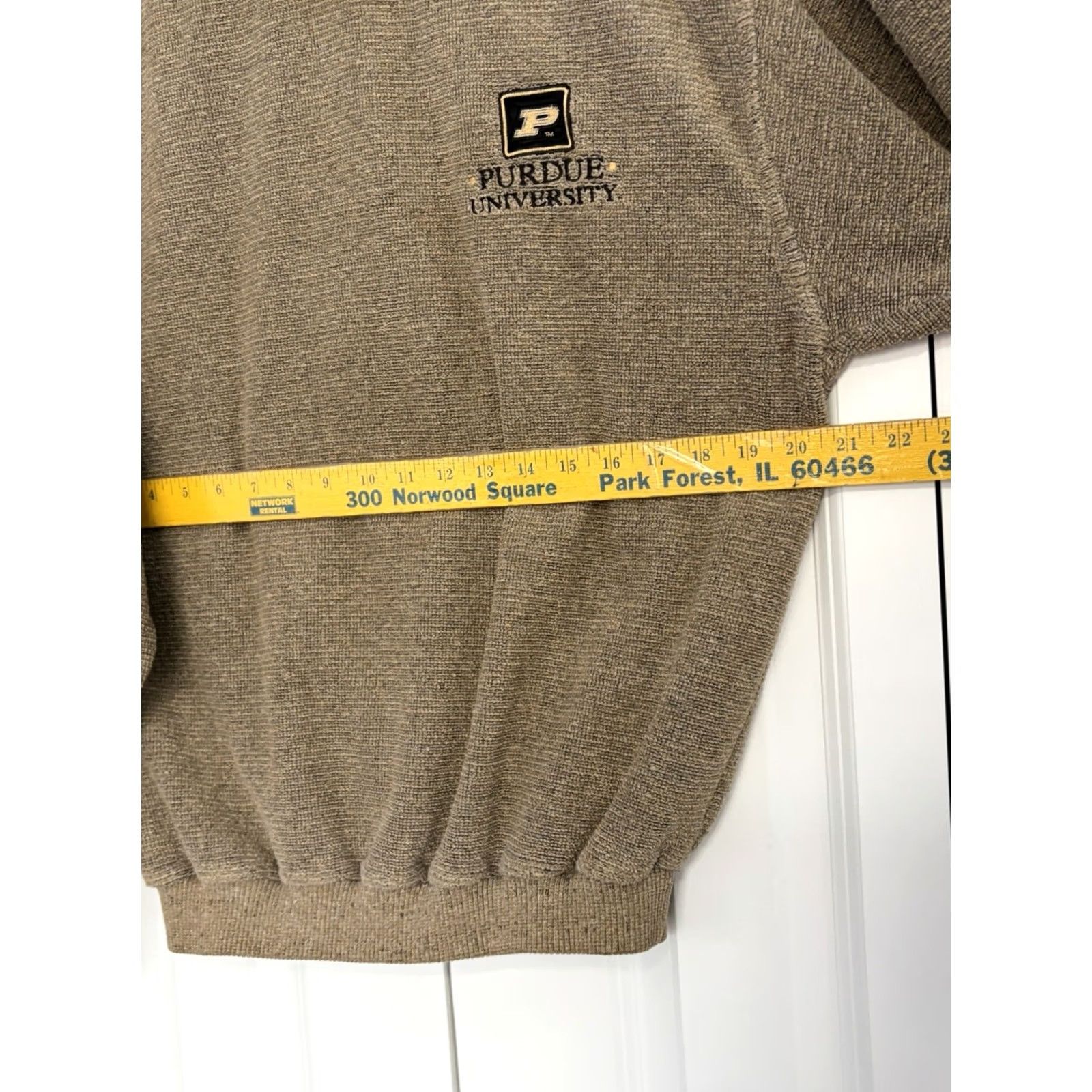 Vintage VINTAGE Purdue Boilermakers Knit Sweatshirt/ Sweater Mens Beige L Long Sleeve Acrylic USA Player Sportswear Mens Size US L / EU 52-54 / 3 - 3 Thumbnail