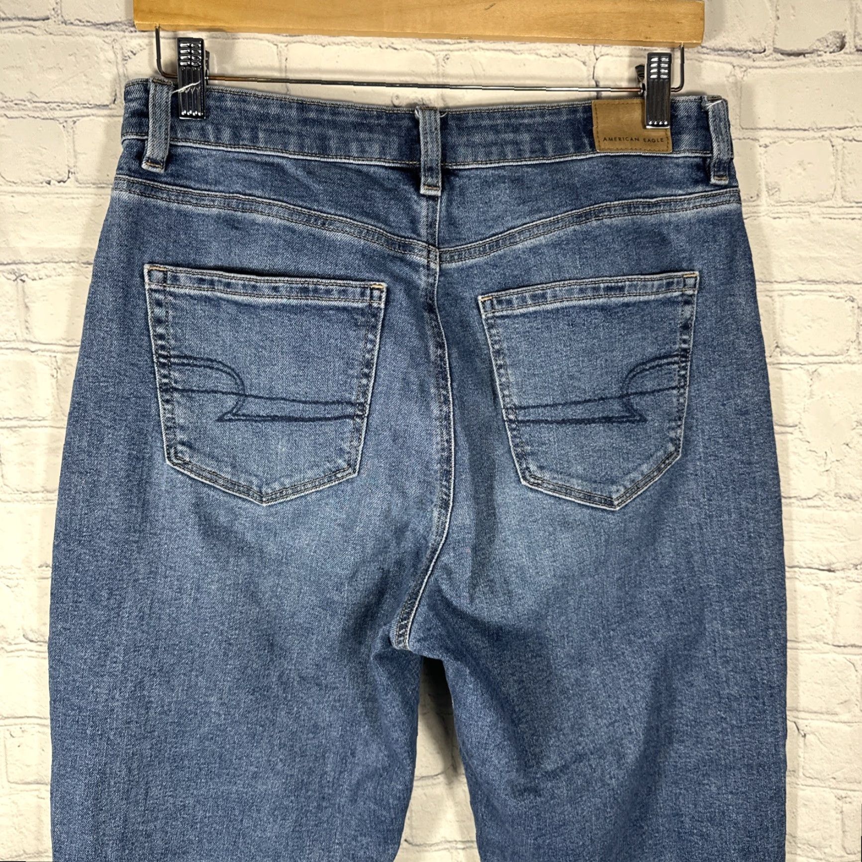 American Eagle Outfitters American Eagle Jeans Womens Size 8 Reg Blue Mom Jean Stretch Denim High Rise Size 30" / US 8 / IT 44 - 4 Thumbnail