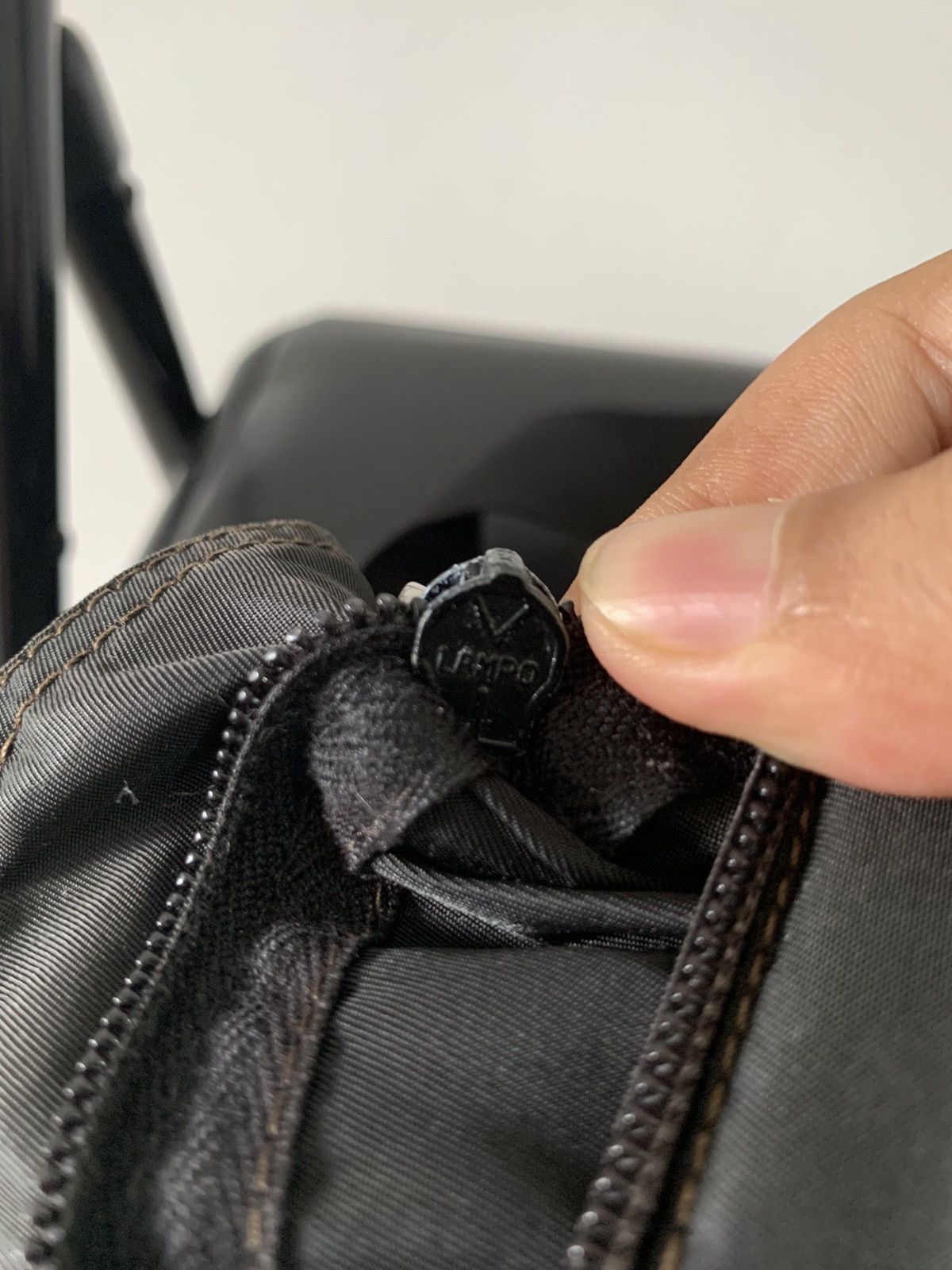 Prada Vintage Prada Black Sling Crossbody Medium Bag Size ONE SIZE - 13 Thumbnail