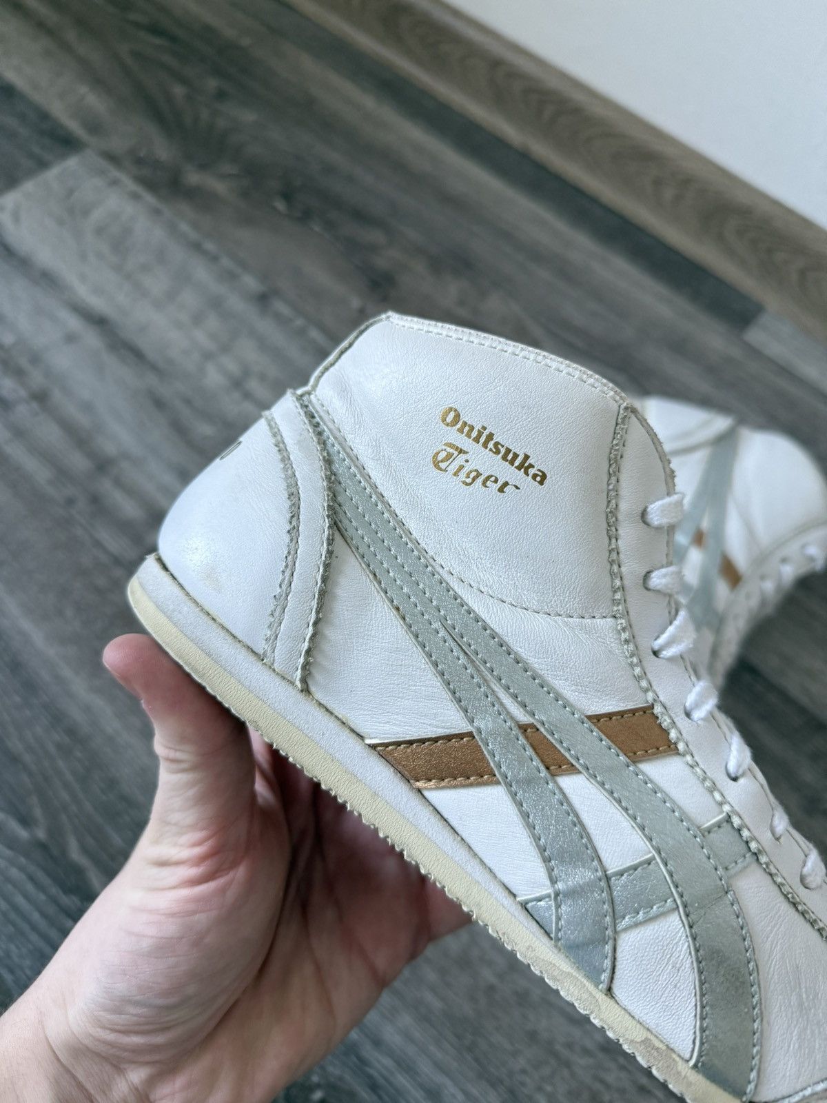 Asics Asics Onitsuka Tiger High Tokyo Vintage Leather SneakerShoes Size US 5 / IT 35 - 8 Thumbnail