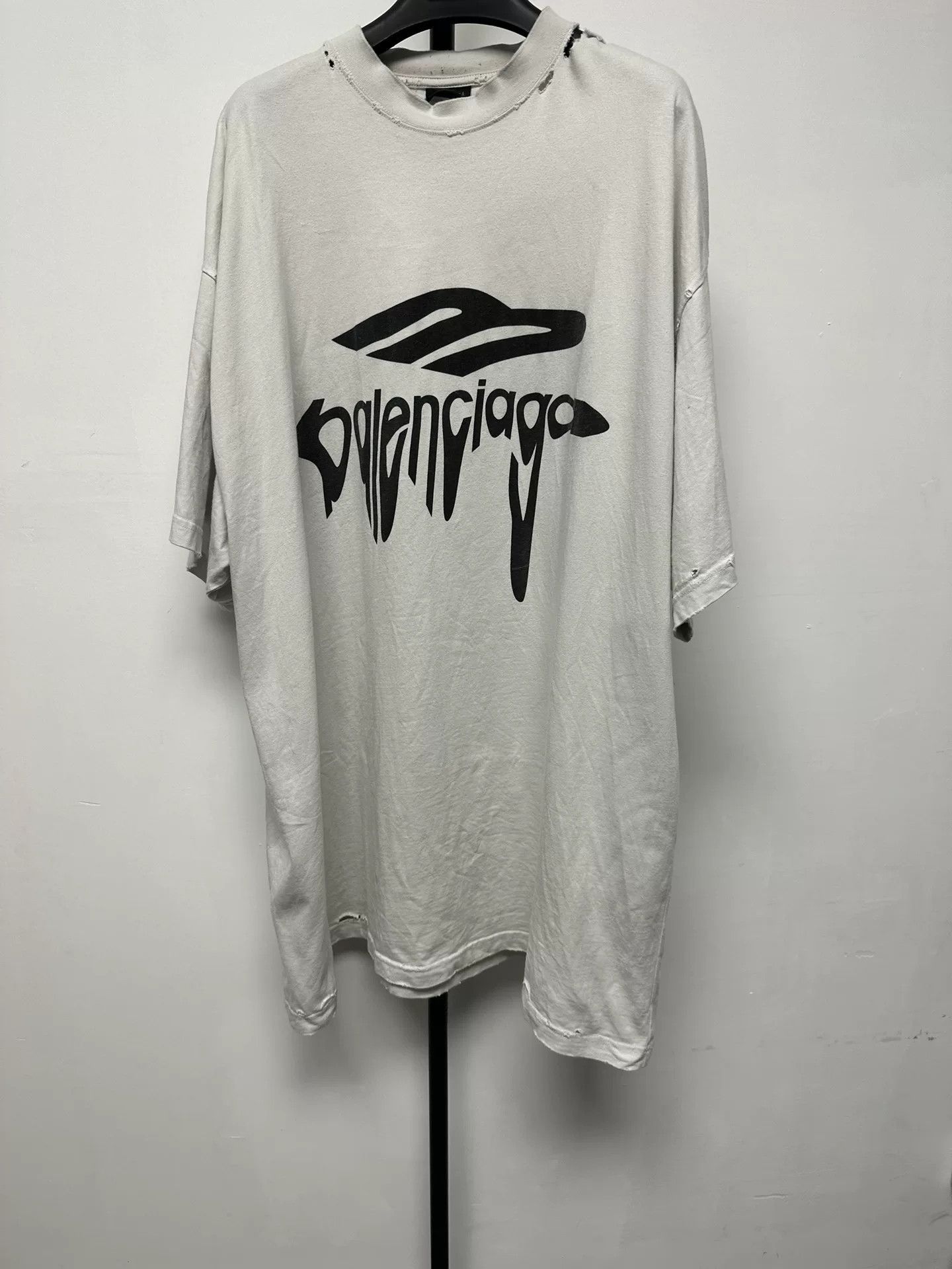 Balenciaga Balenciaga Printed Crew Neck T-Shirt Size XL / US 12-14 / IT 48-50 - 1 Thumbnail