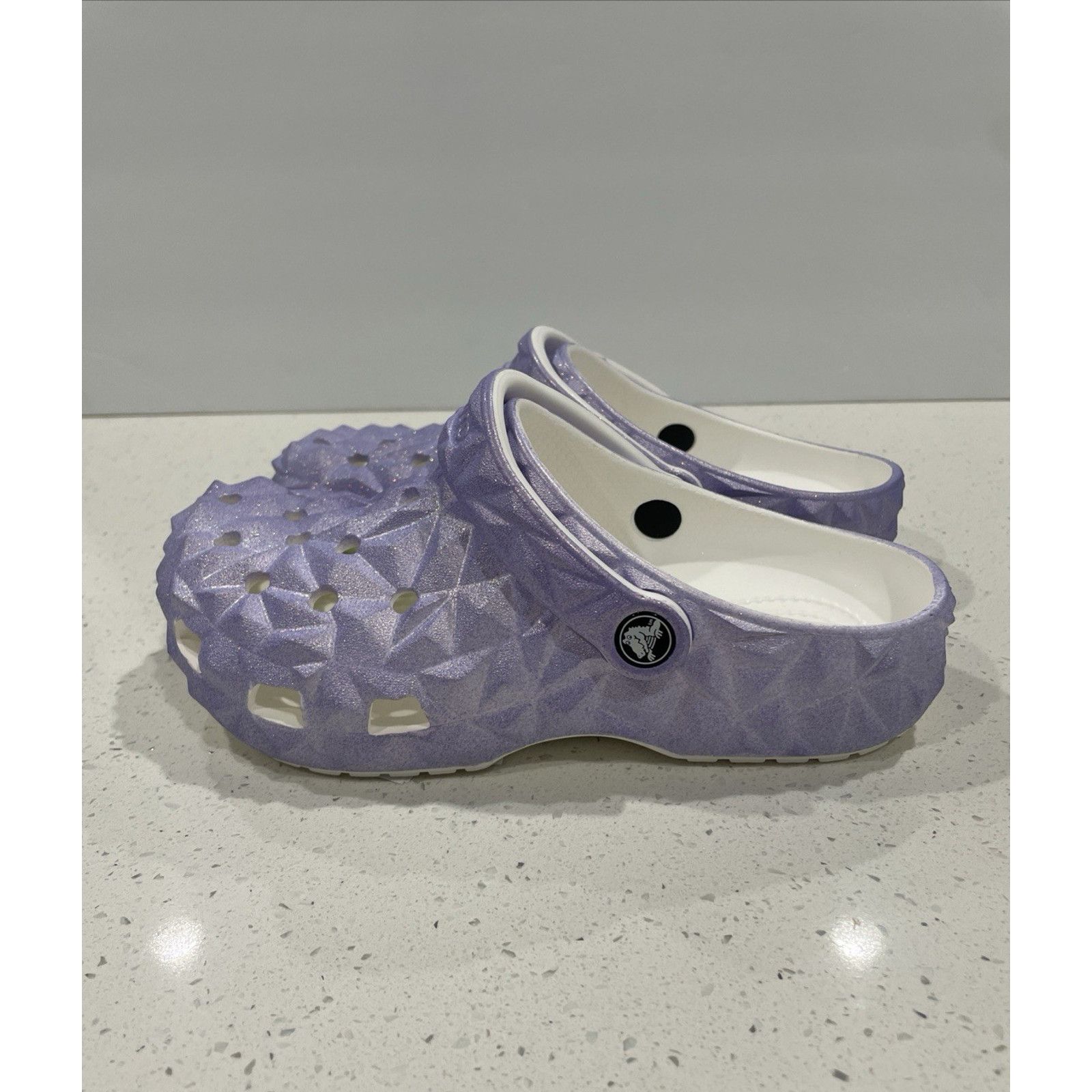 Crocs Crocs Iridescent Geo Clog Women's Sz 6 Violet/White NEW Size US 6 / IT 36 - 3 Thumbnail