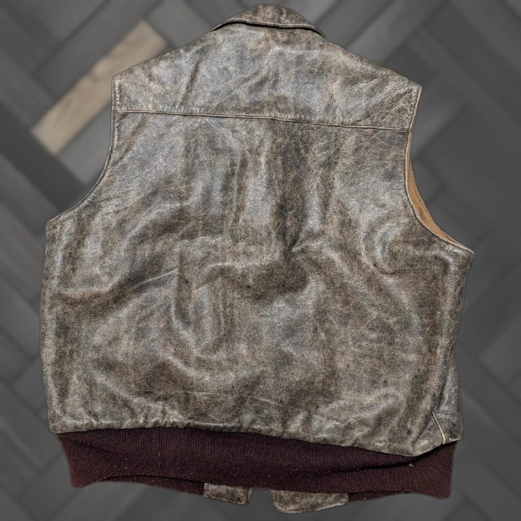 Vintage VINTAGE USA made BOMBER vest Leather L brown 44 Mens Harley Motorcycle broke-in patina zip front Size US L / EU 52-54 / 3 - 1 Thumbnail